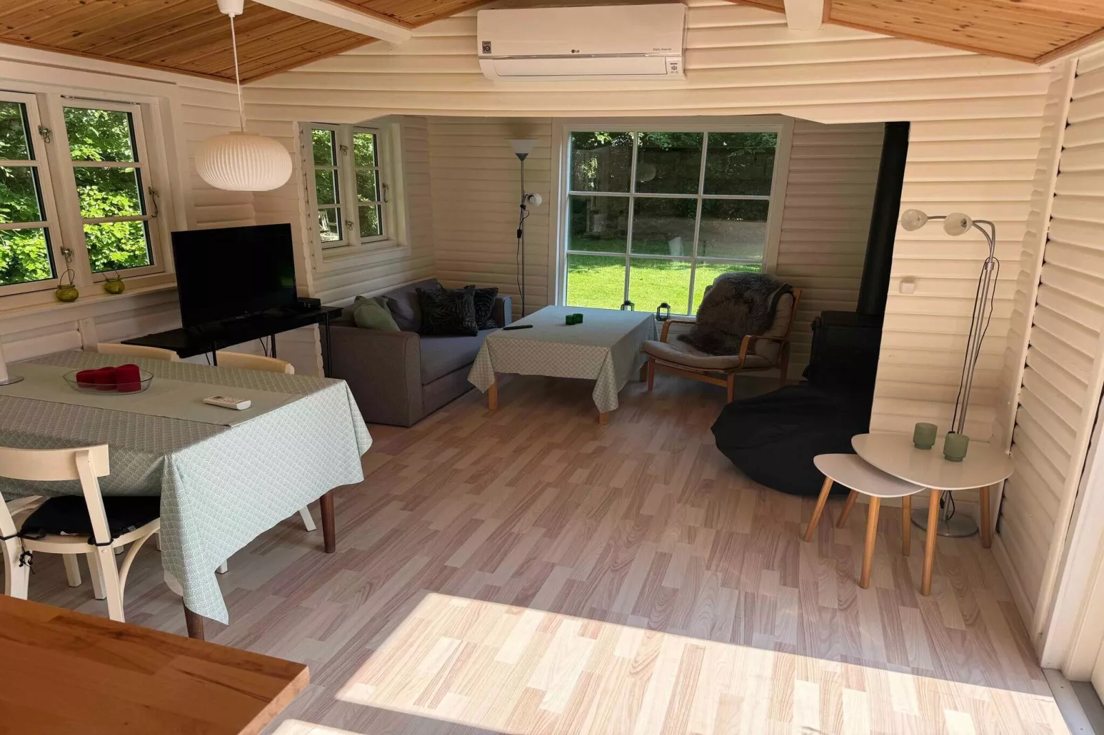 4 Sterne Ferienhaus in Nykøbing Sj-Innenbereich