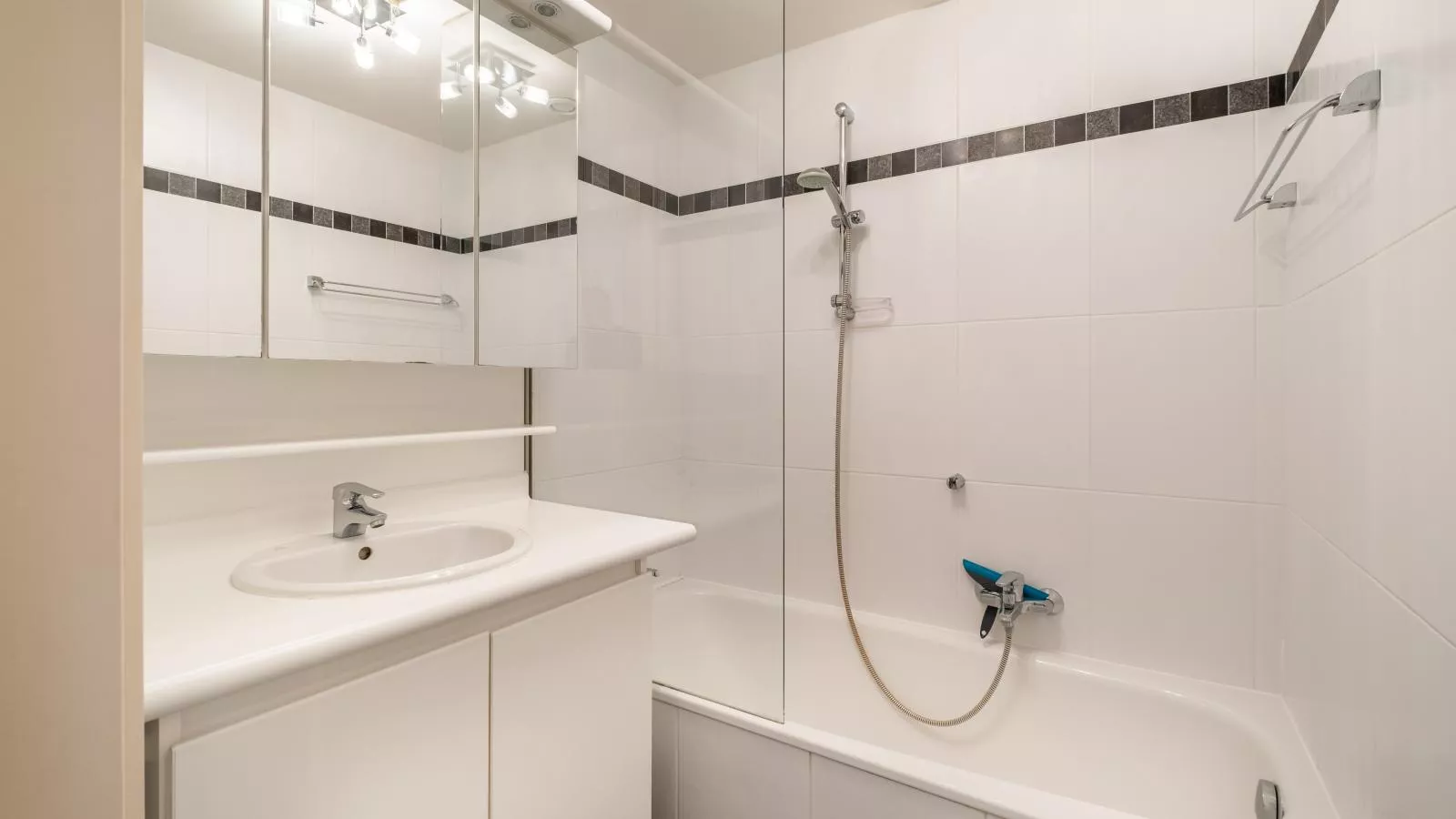 Les Petrels vierde-Badezimmer