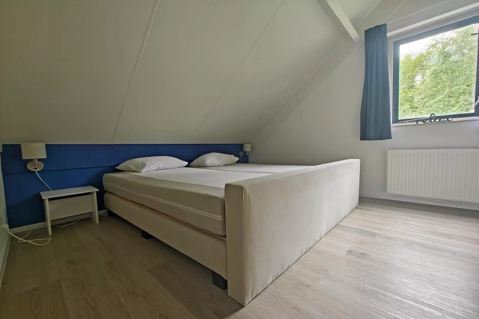 4 - Persons Lakeside Bungalow (copy) (copy)-Schlafzimmer