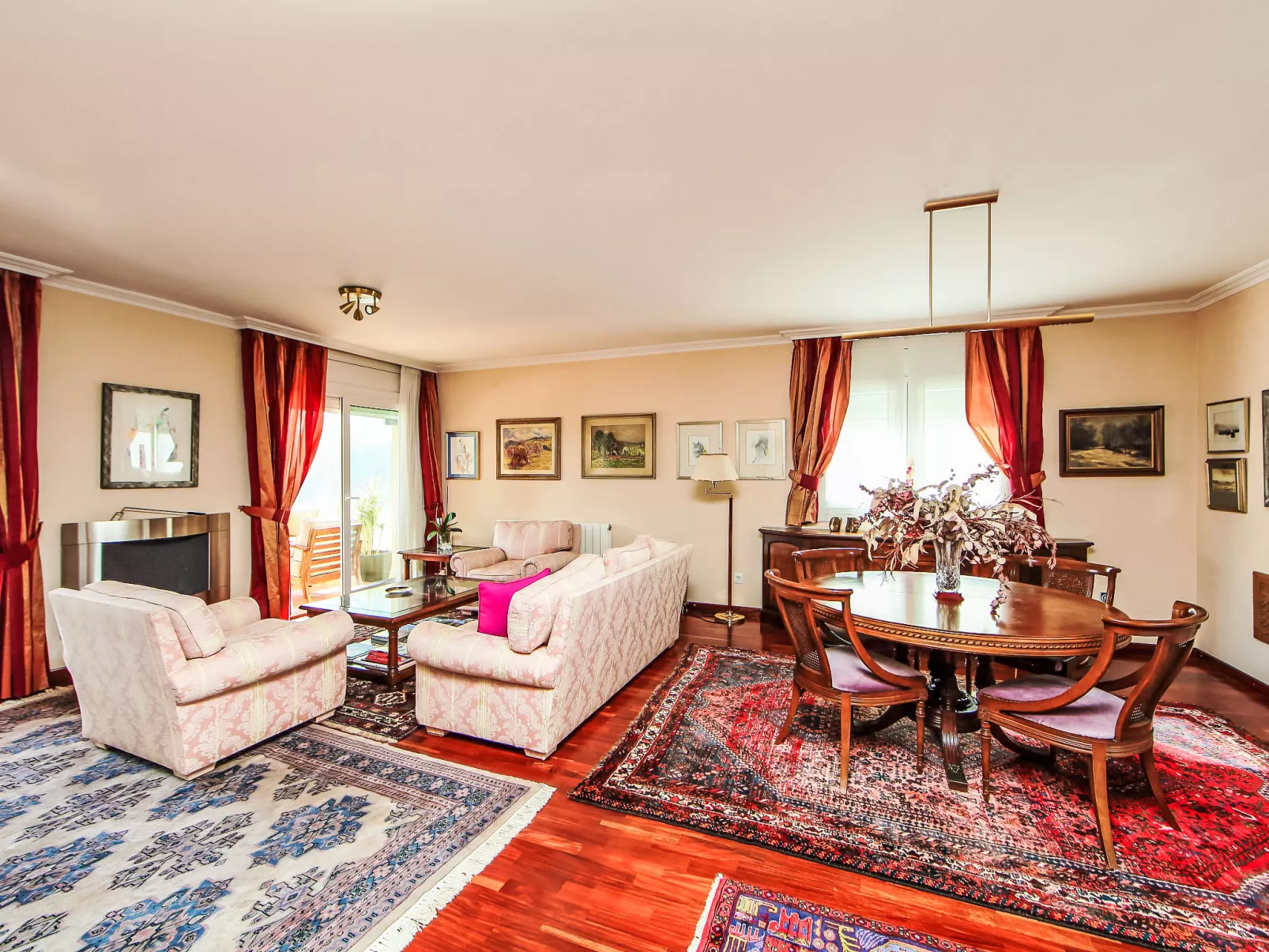 Bertoni Golf & Sea-Inside