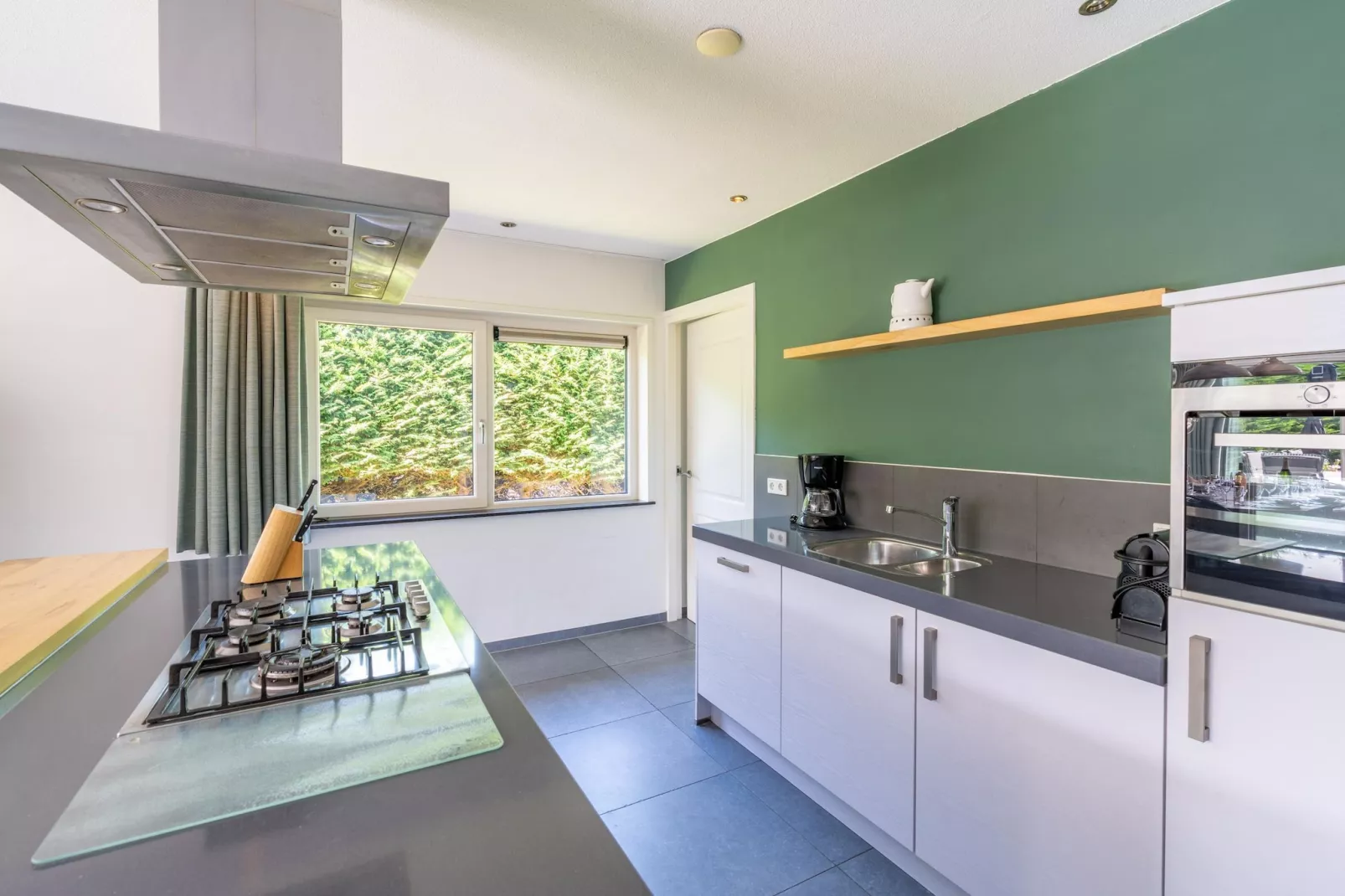 Hoogelandt 126-Kitchen