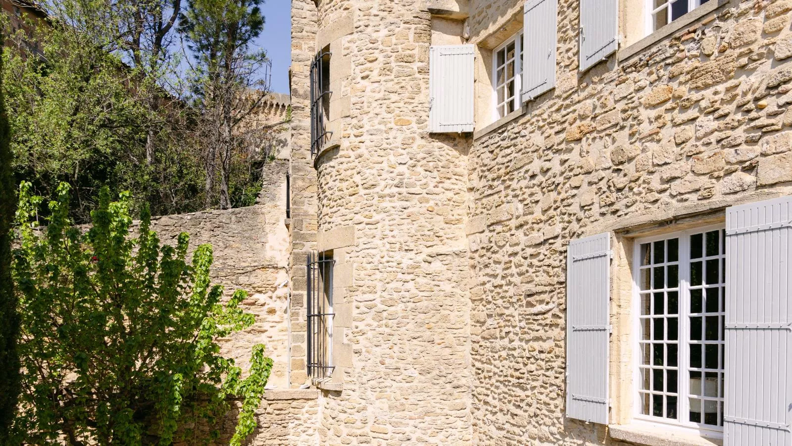 Chateau la Perle-Extérieur été