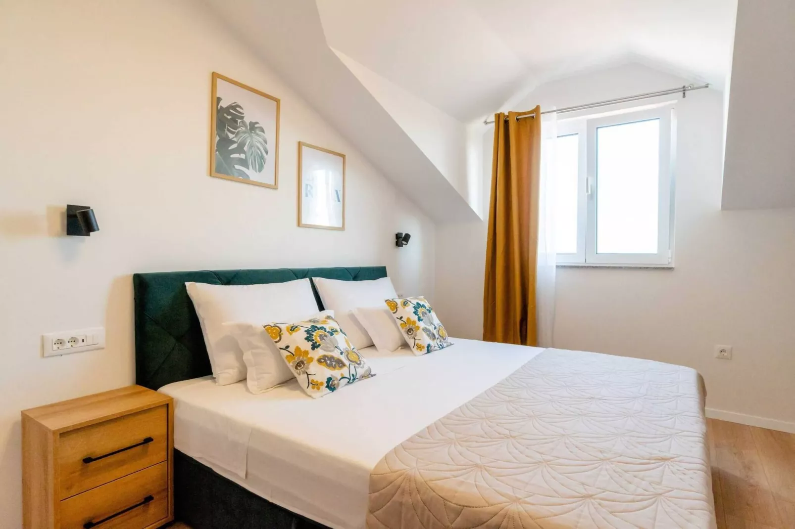 Authentic Villa Storia-Chambre