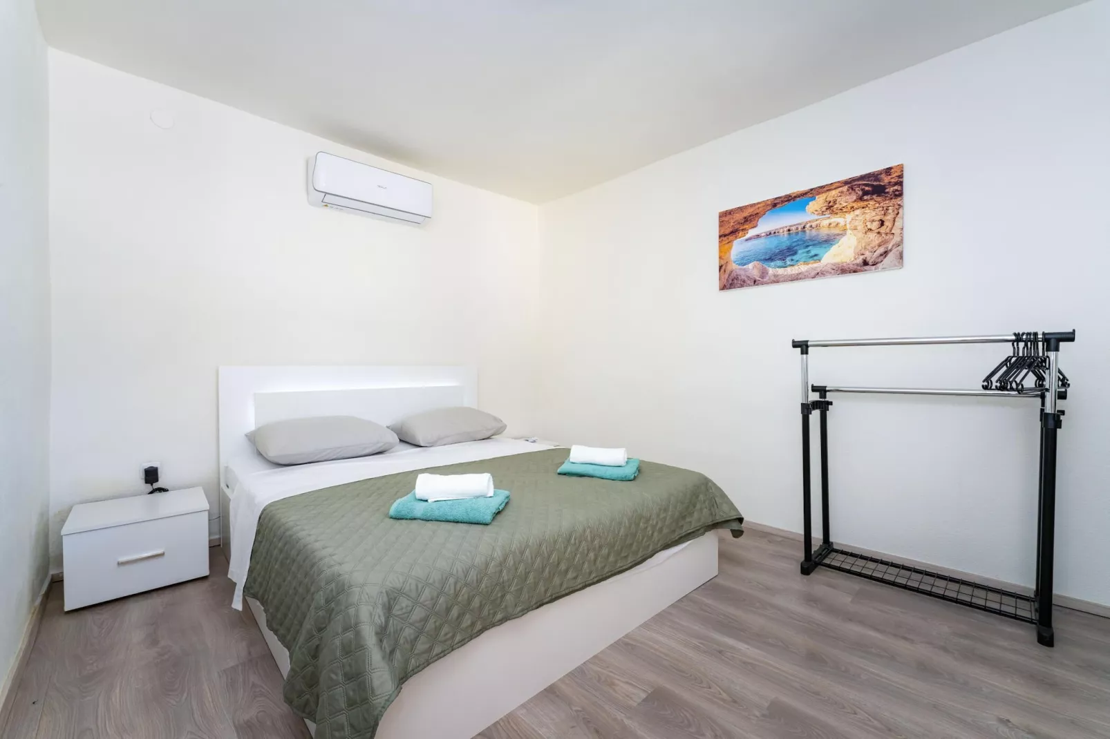 Holiday home Burgija-Chambre