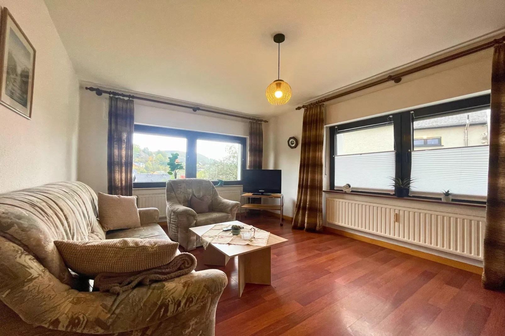 Ferienwohnung Birresborn-Wohnzimmer