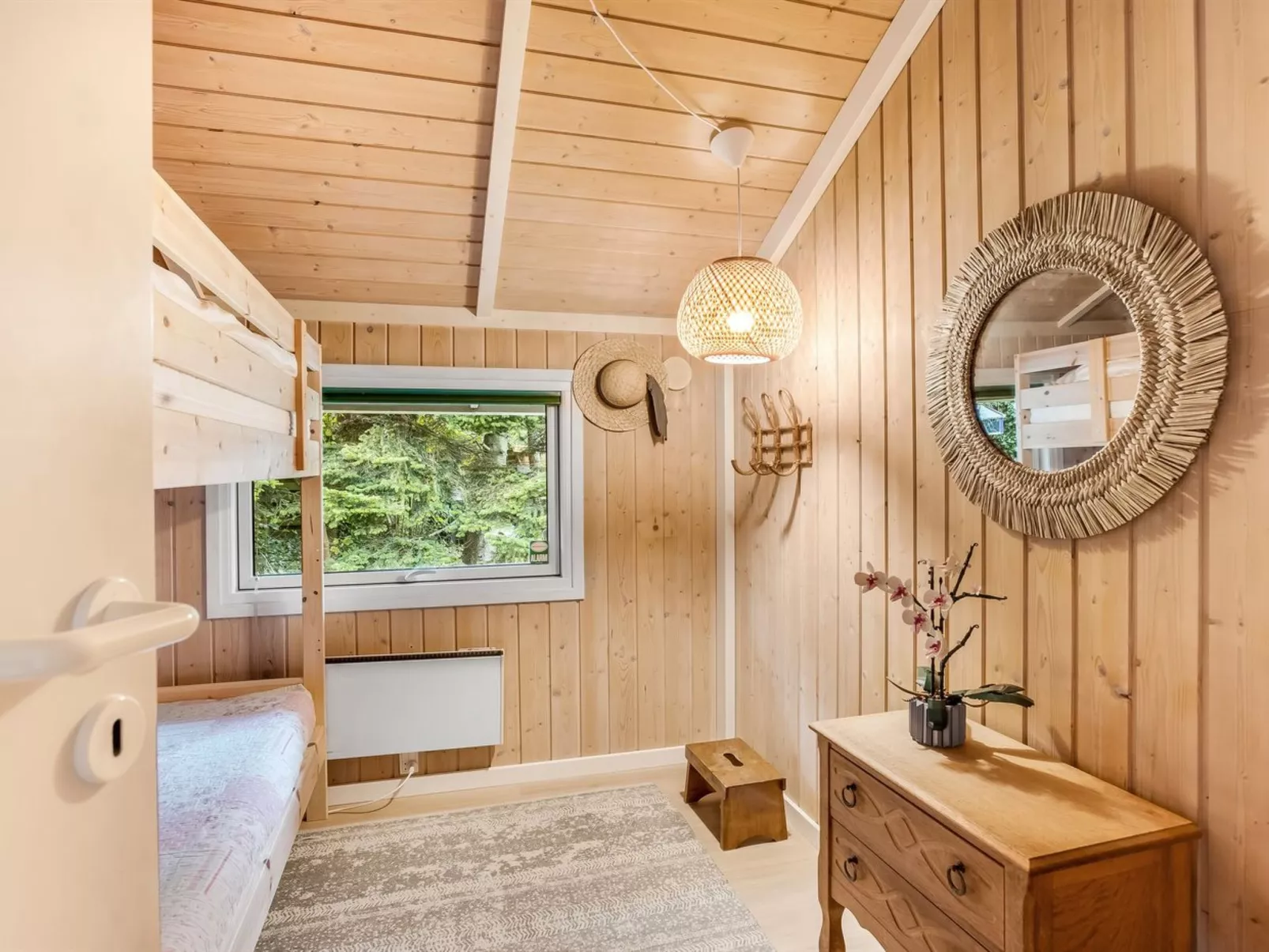 "Lirim" - 400m from the sea-Dedans