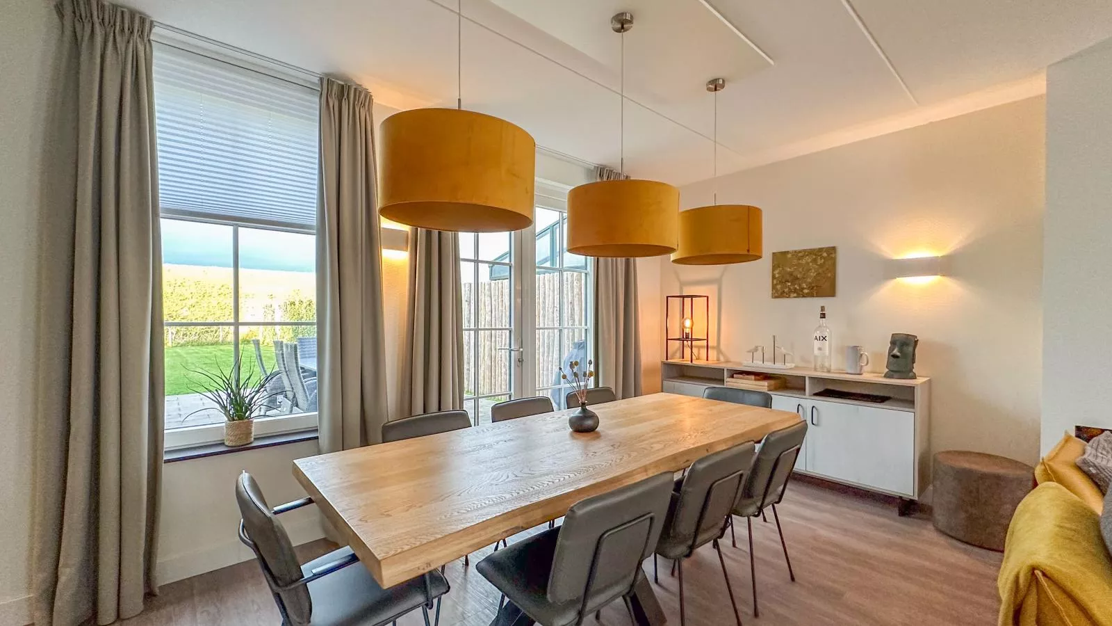 Happy Beach 50-Salle à manger