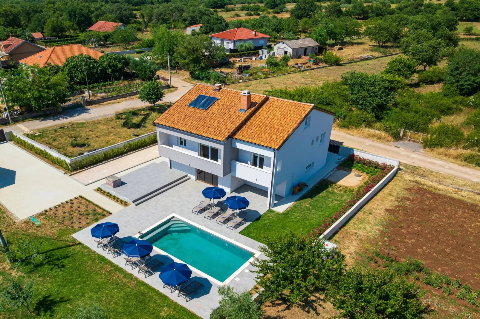 Villa Campi Dalmatia-Zones été à 1 km