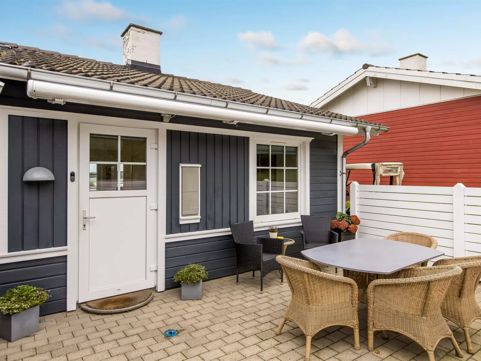 "Albine" - 500m from the sea-Outside