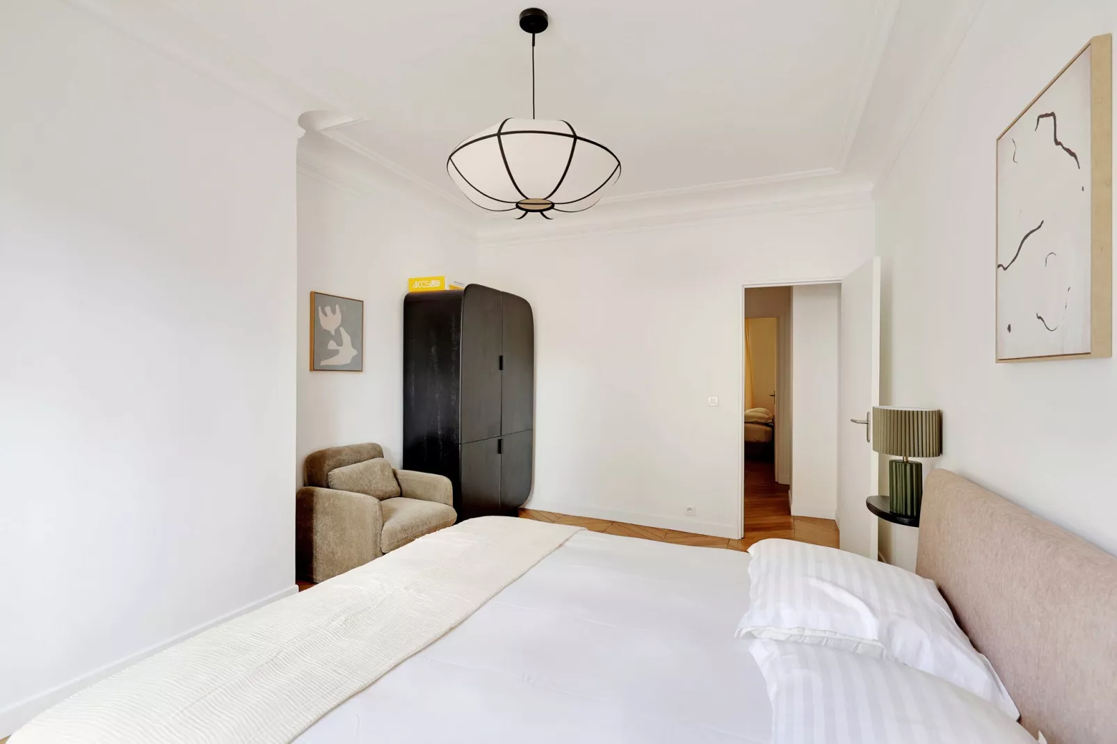 EM-56-LENOIR-Untagged