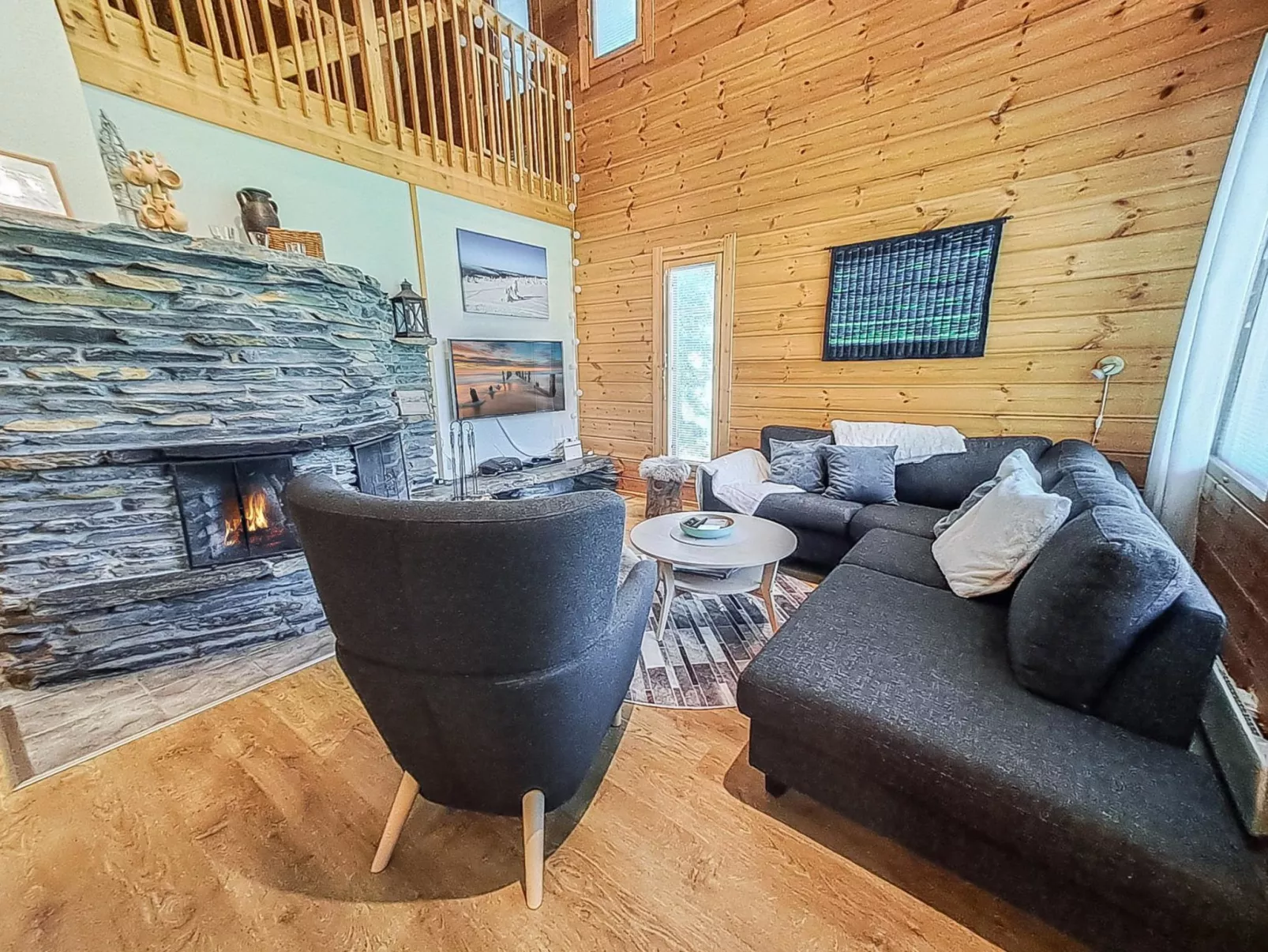 Sointutie 2a-Drinnen