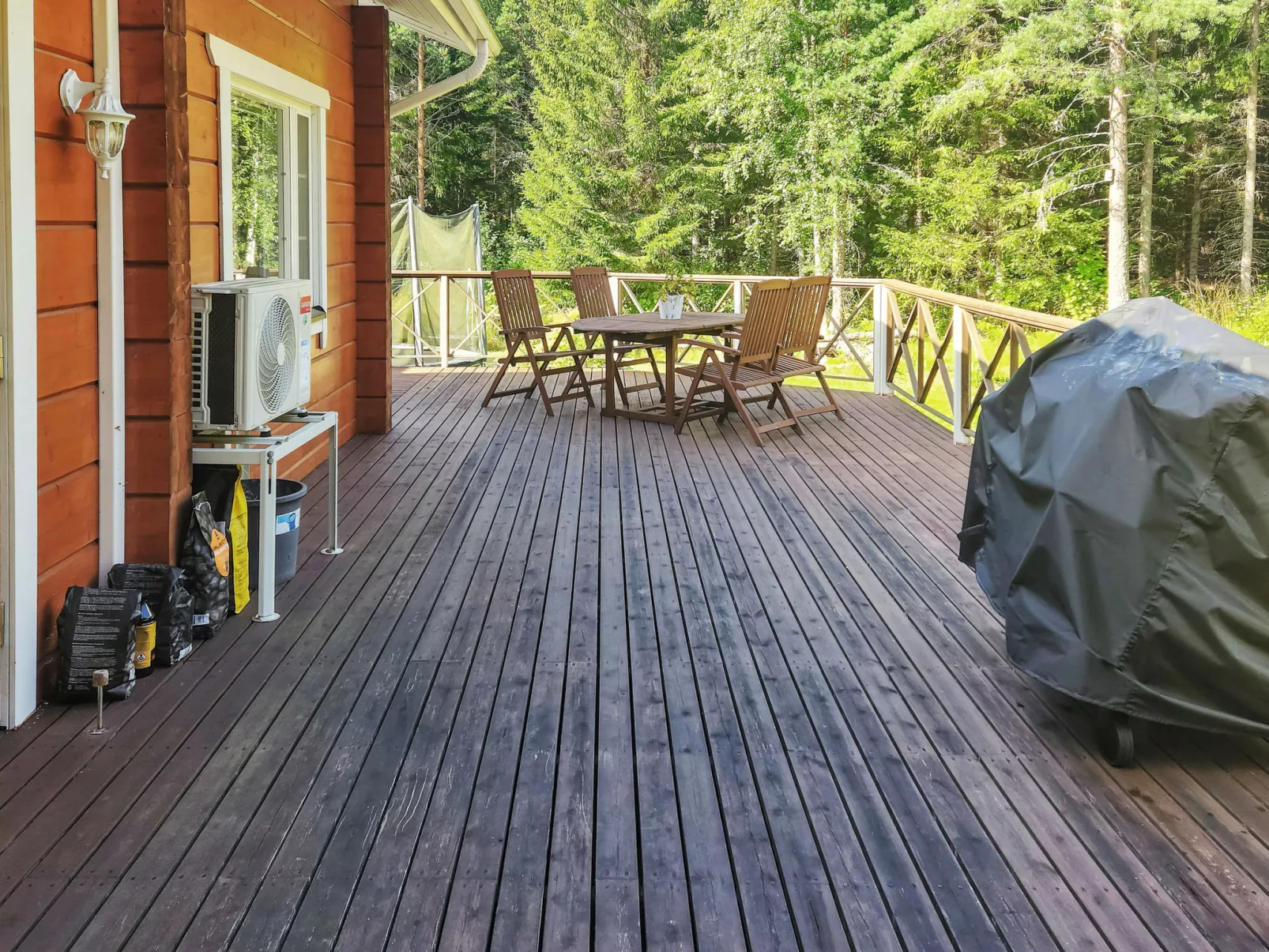 Villa soittoranta-Drinnen