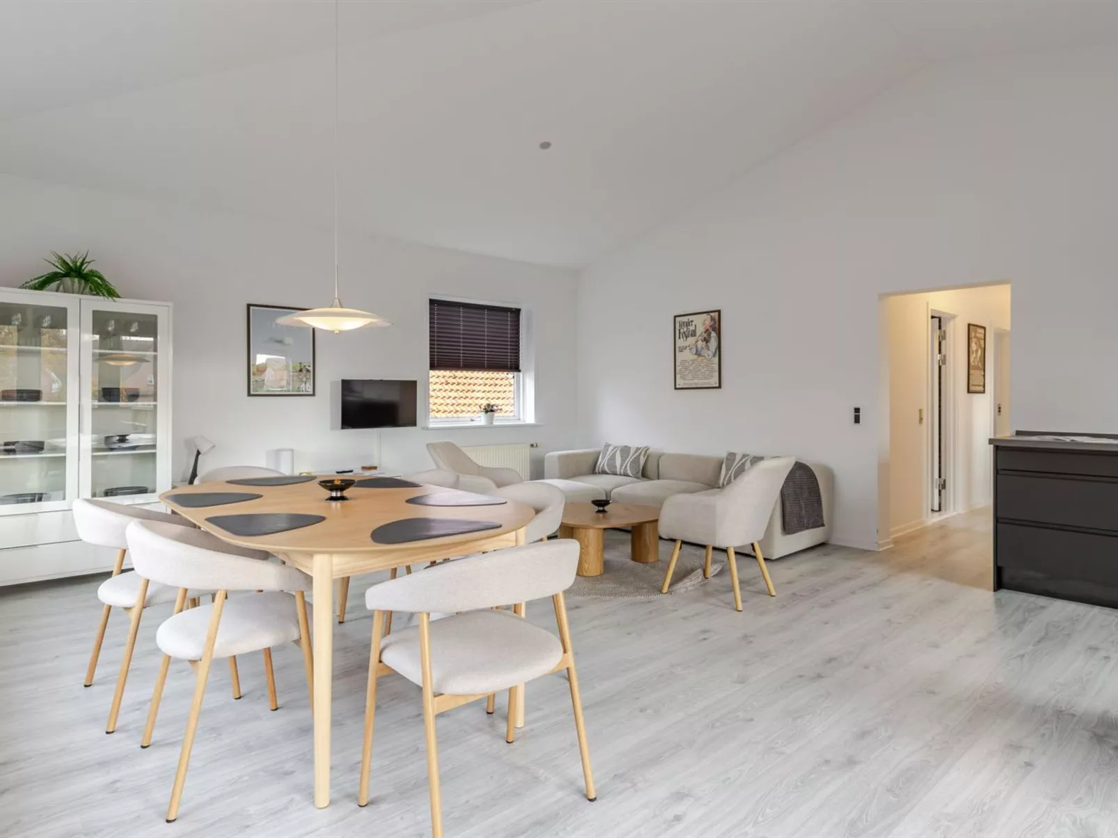 "Fader" - 31km from the sea-Dedans