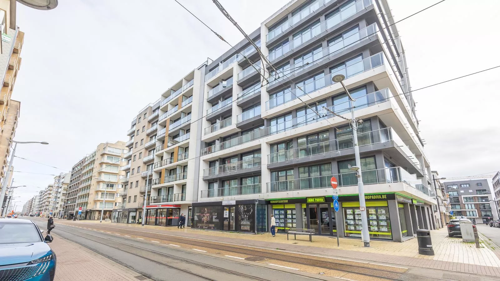 Kingston I - 0701 + parking 3-Outdoor