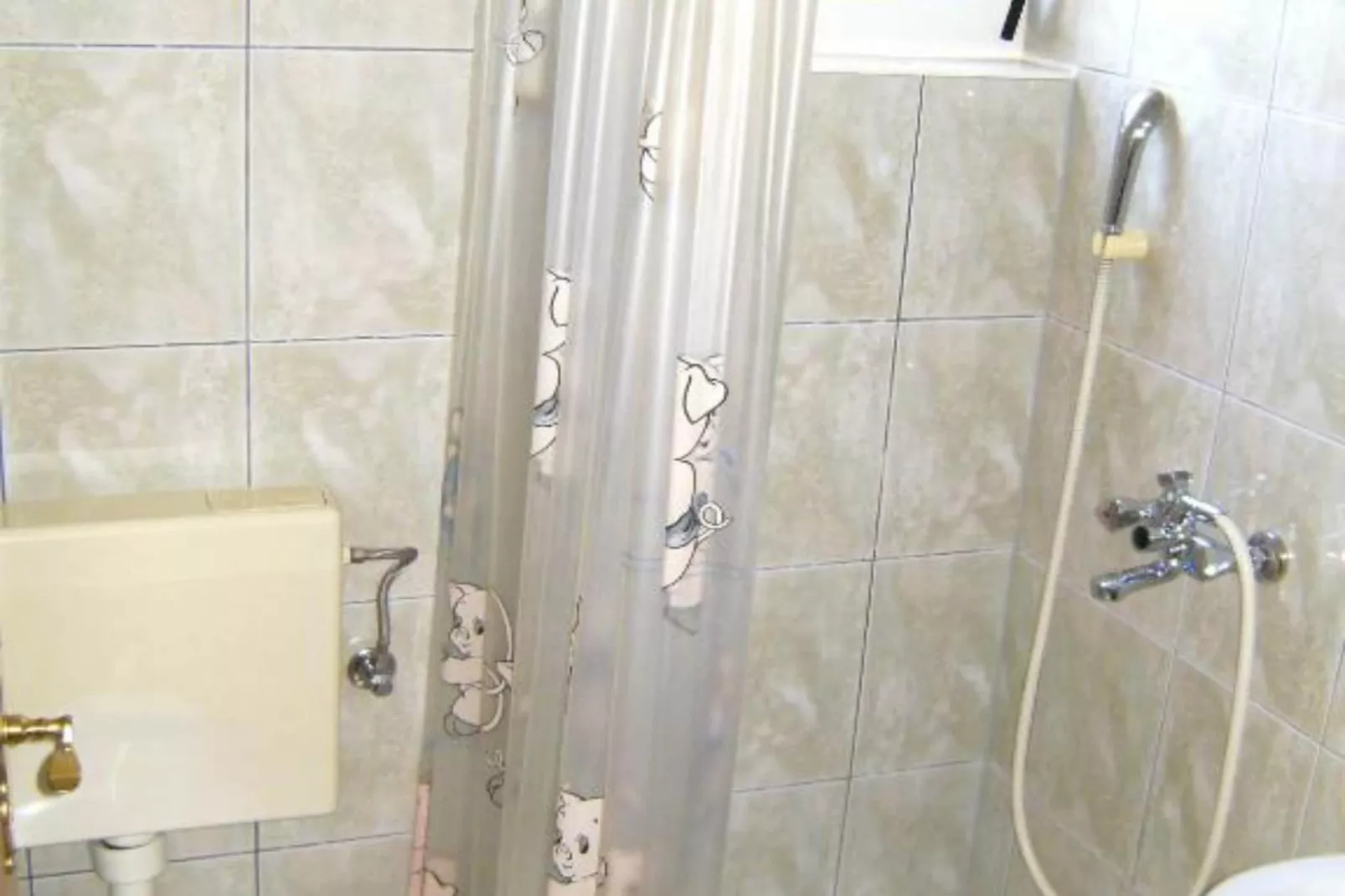 Elez Serenity Guesthouse - Twin room with Balcony-Badezimmer