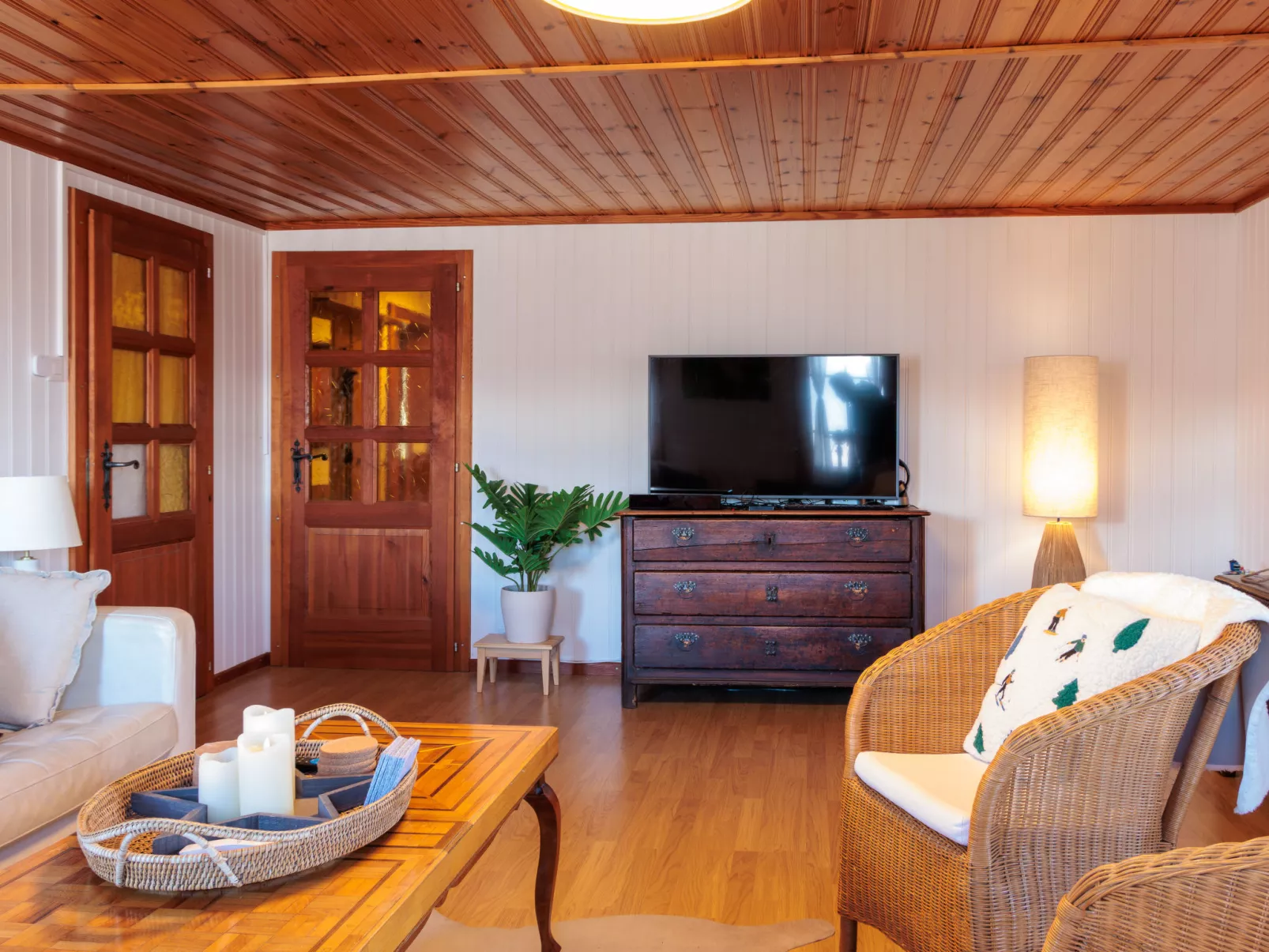 Les Agettes 1865-Inside