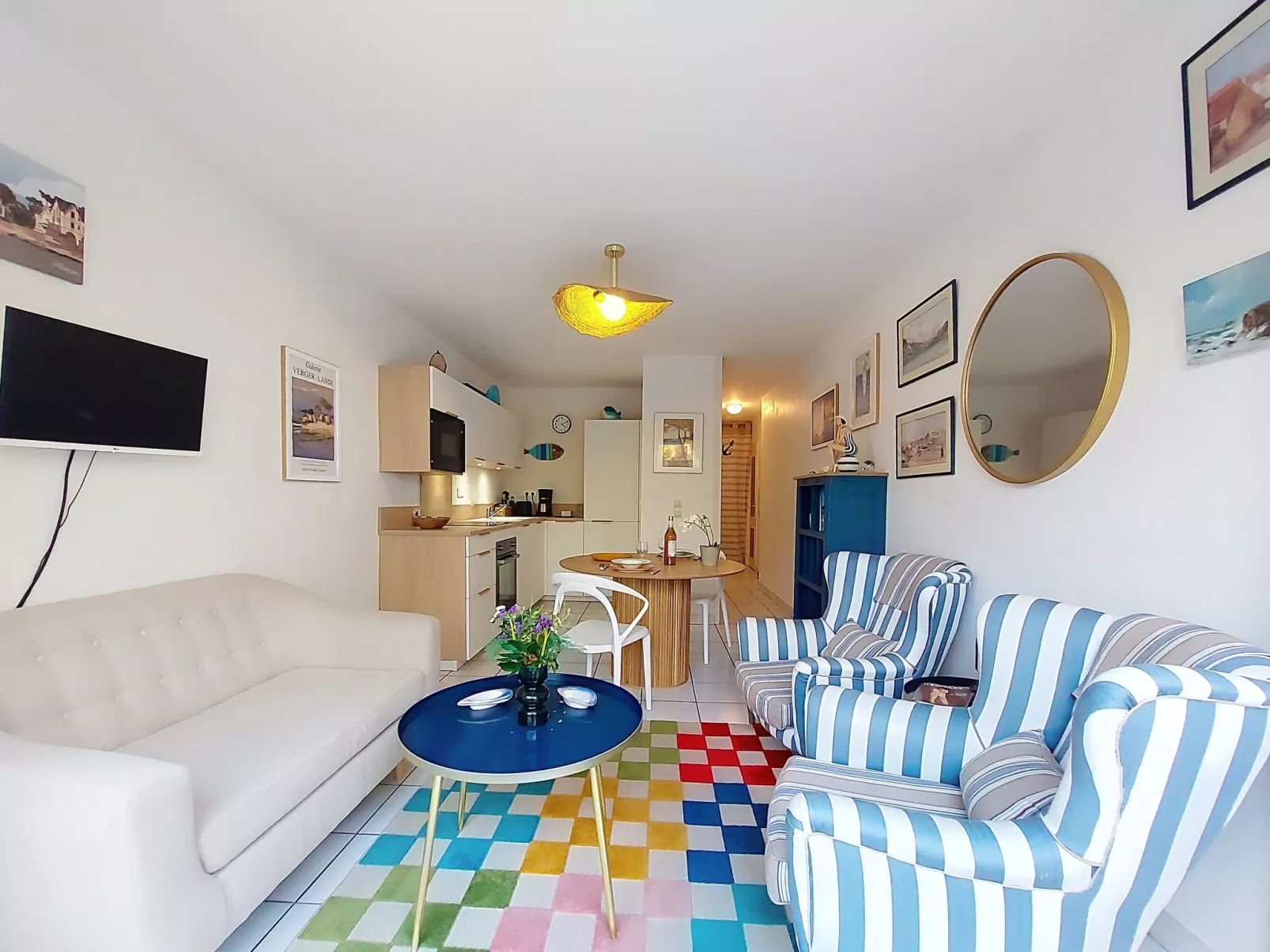 Les Hauts de Nauzan-Inside