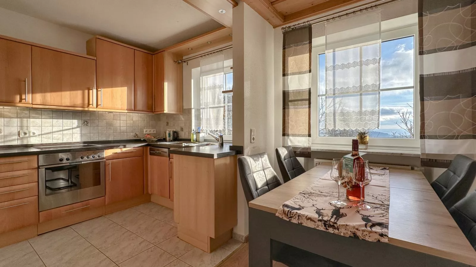 Sonnenwald-Esszimmer