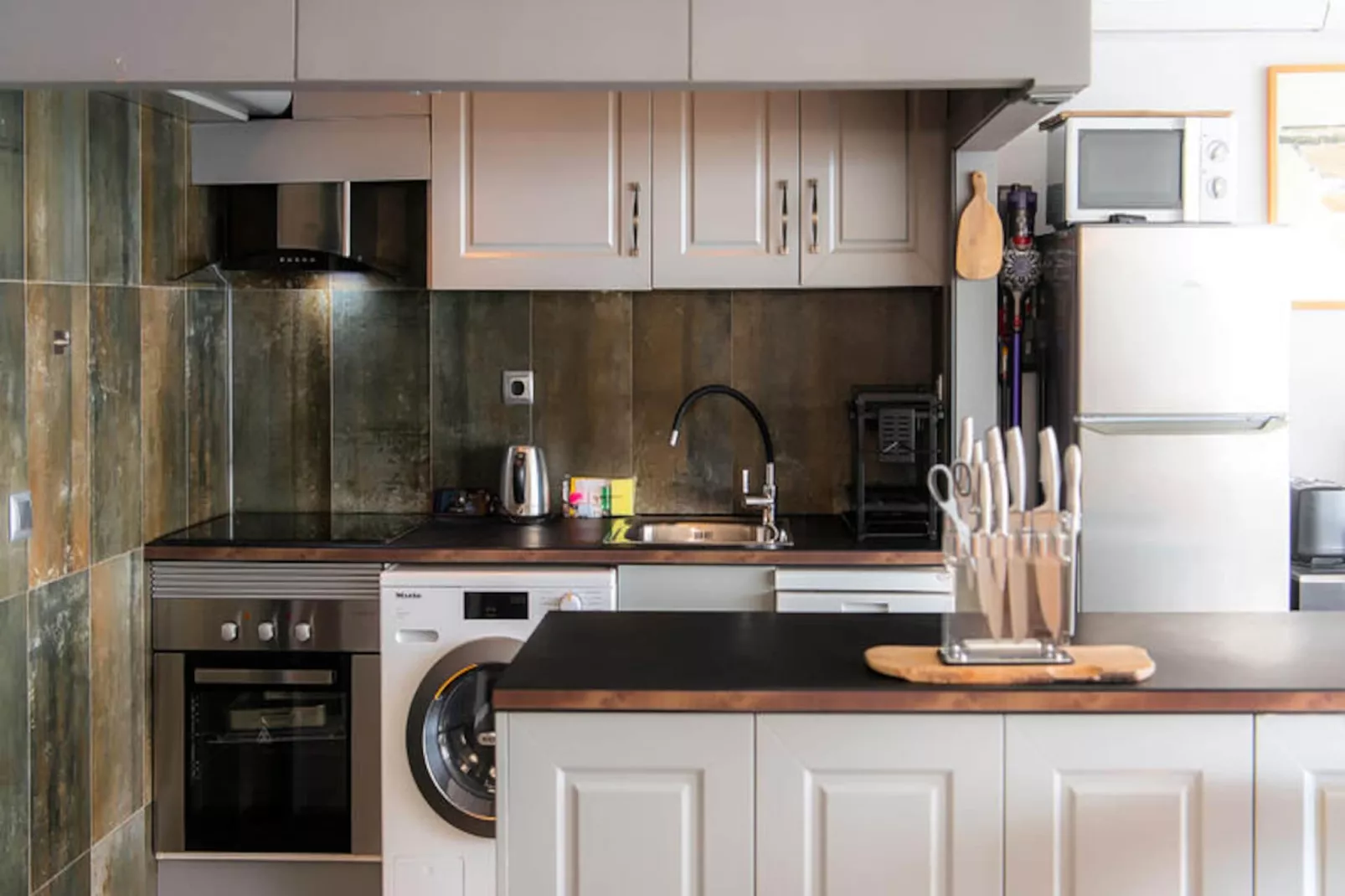 Appartements à Roses-Untagged