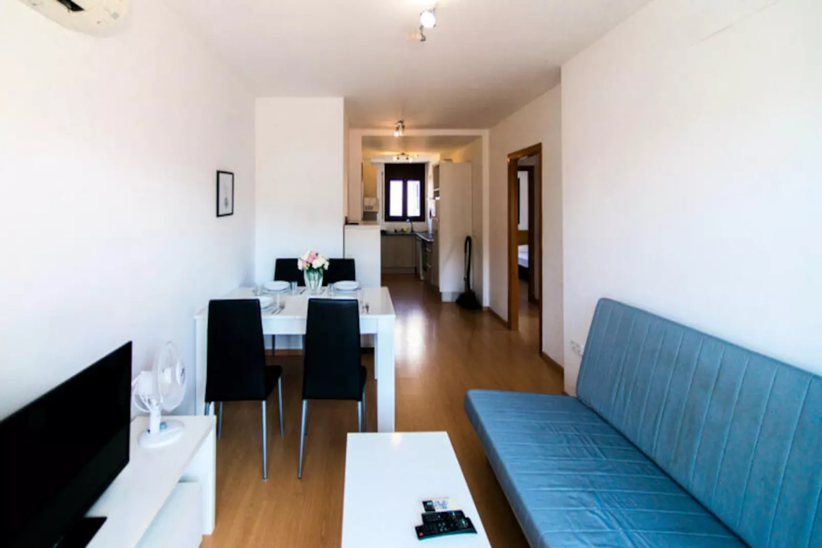 Appartements à Roses-Untagged