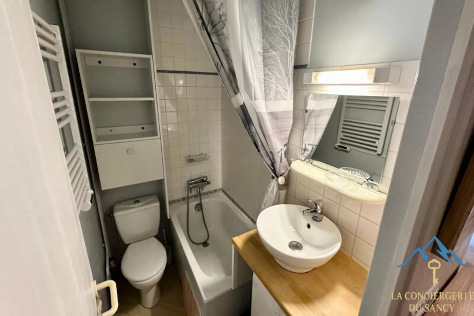 Studio à La Bourboule-Untagged