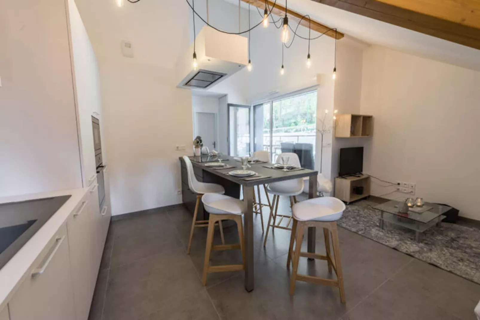 Appartements à Duingt-Nicht zugeordnet