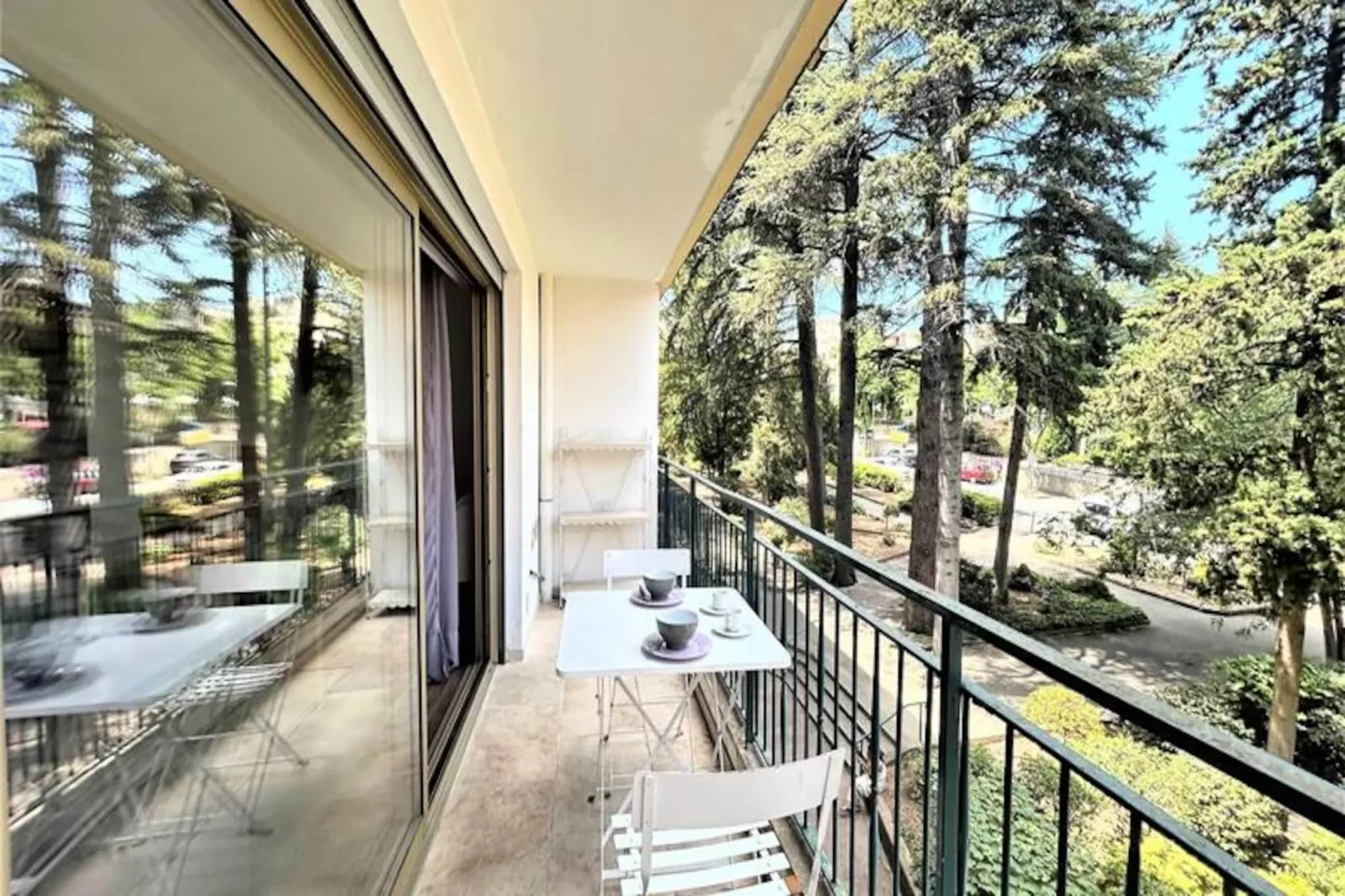 Résidence Cedres-Untagged