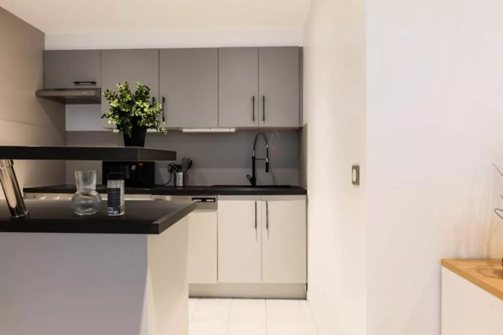 Résidence 2p Moderne, Proche Plages Et Palais Des Congr&egrave;s-Untagged