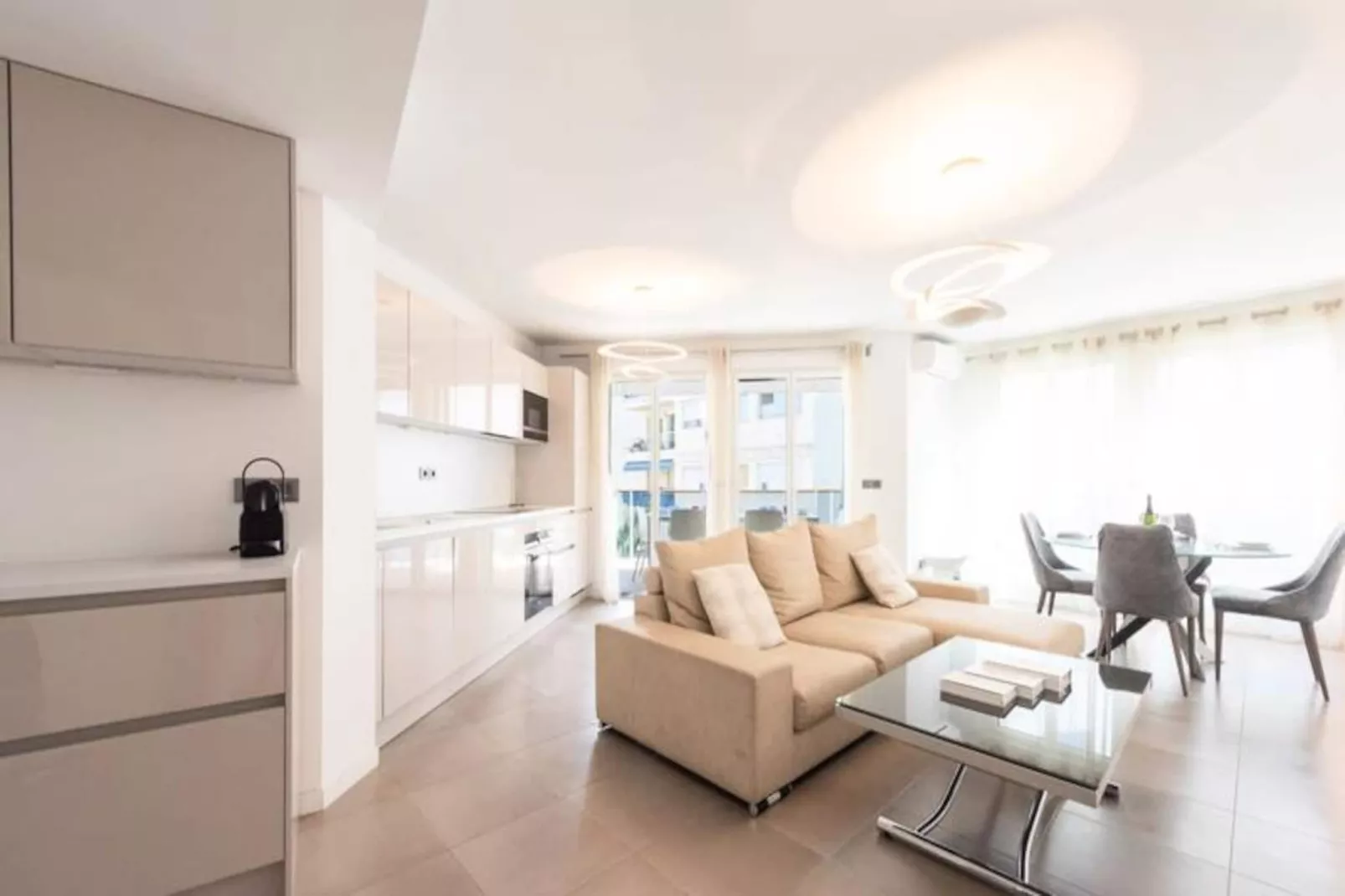 Résidence 3p Piscine, Parking Et Plages à 100m-Untagged