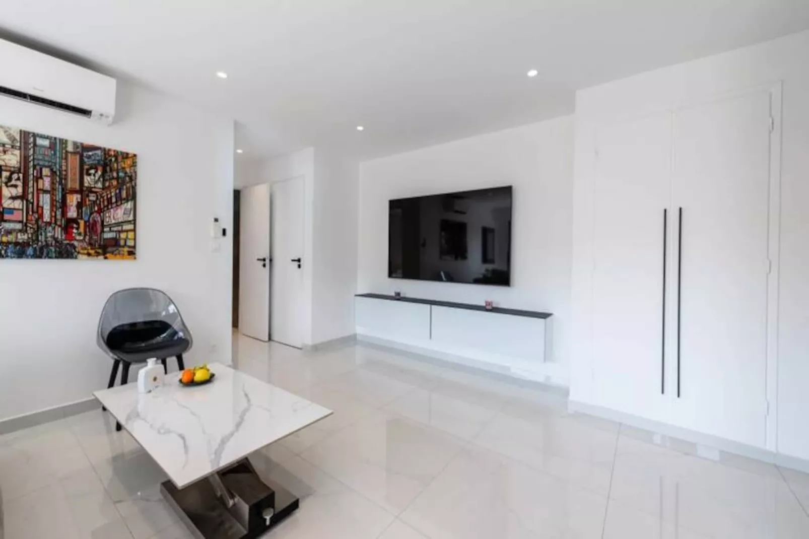 Résidence 2p Traversant, Centre Cannes, Rue D’antibes-Non tagué