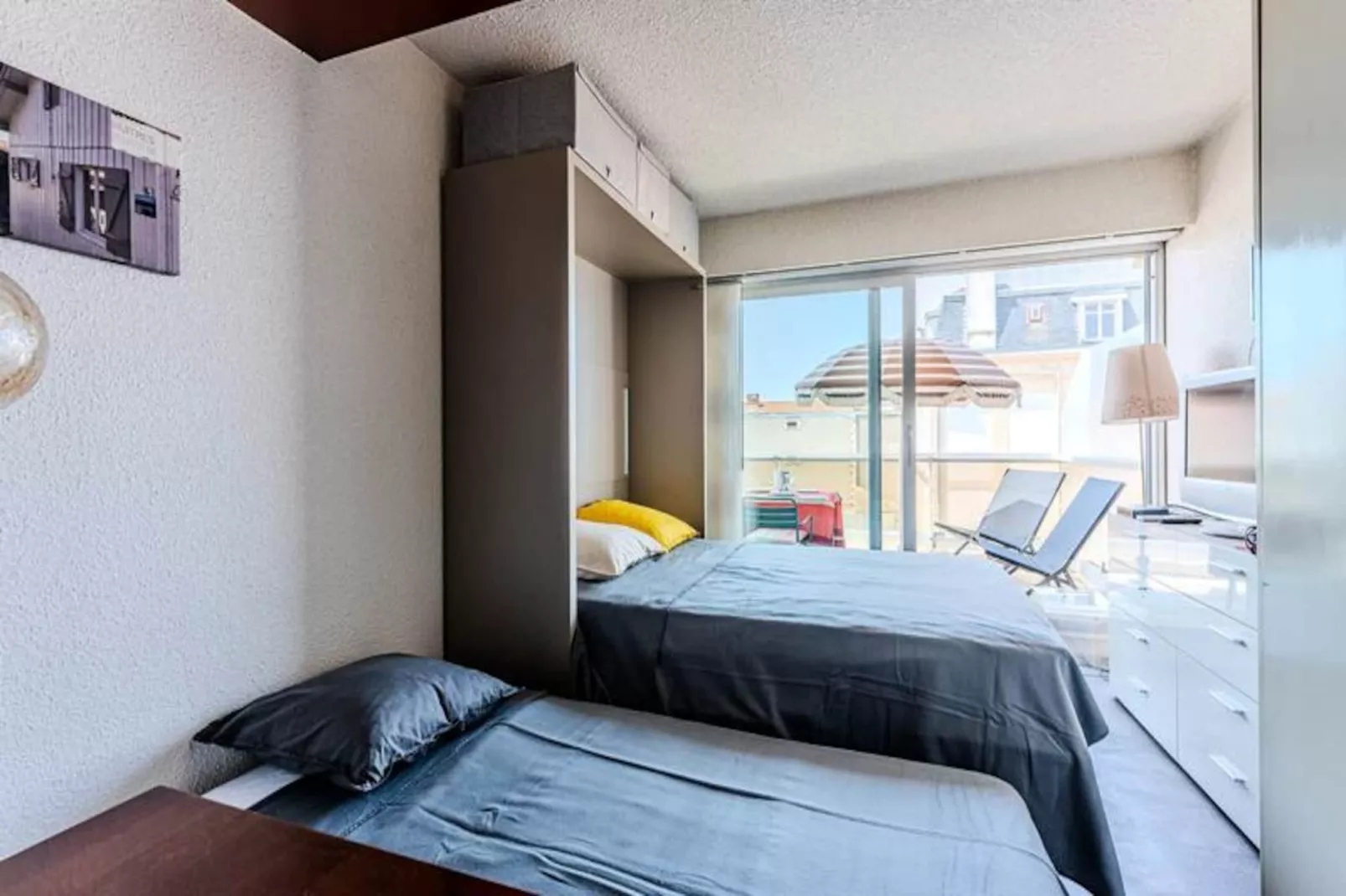 Résidence Point France-Non tagué