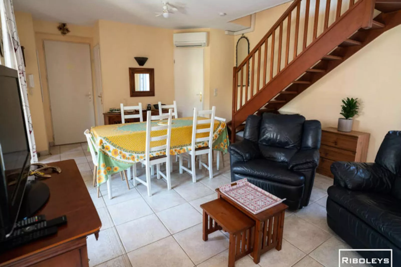 Spacieuse Villa Au C&oelig;ur Du Golf De B&eacute;ziers-Untagged