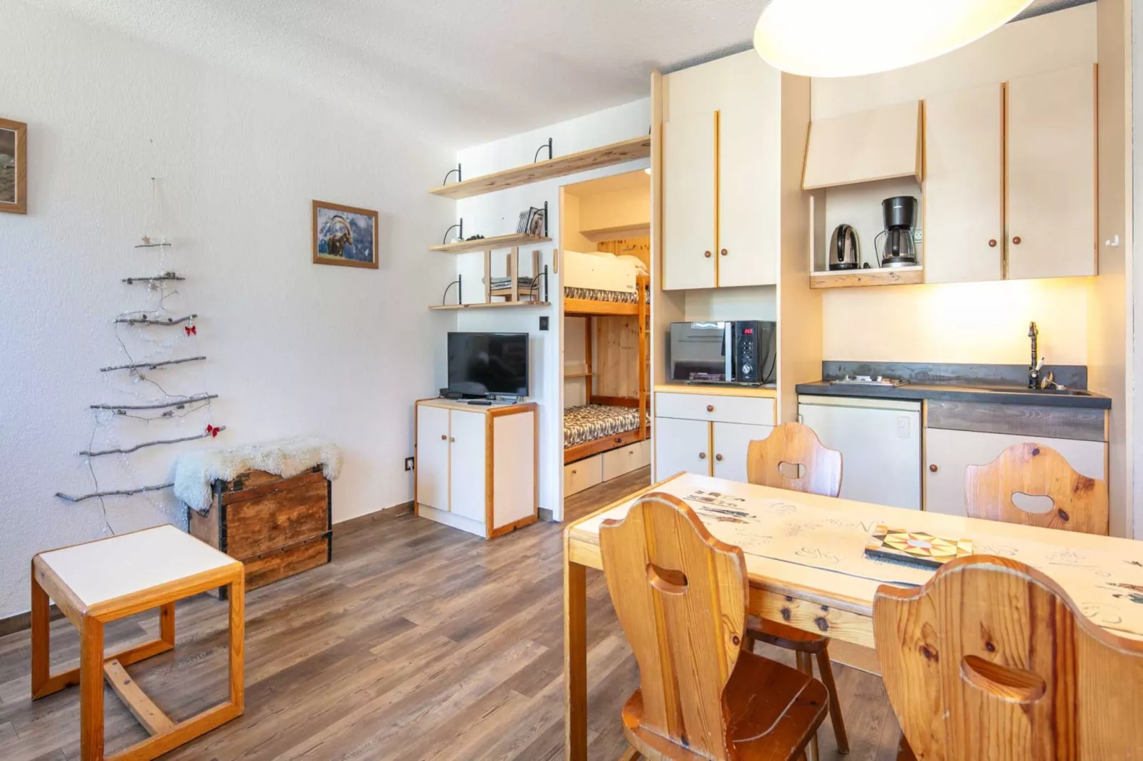 Croix Margot N°320 - ST4 - Living room