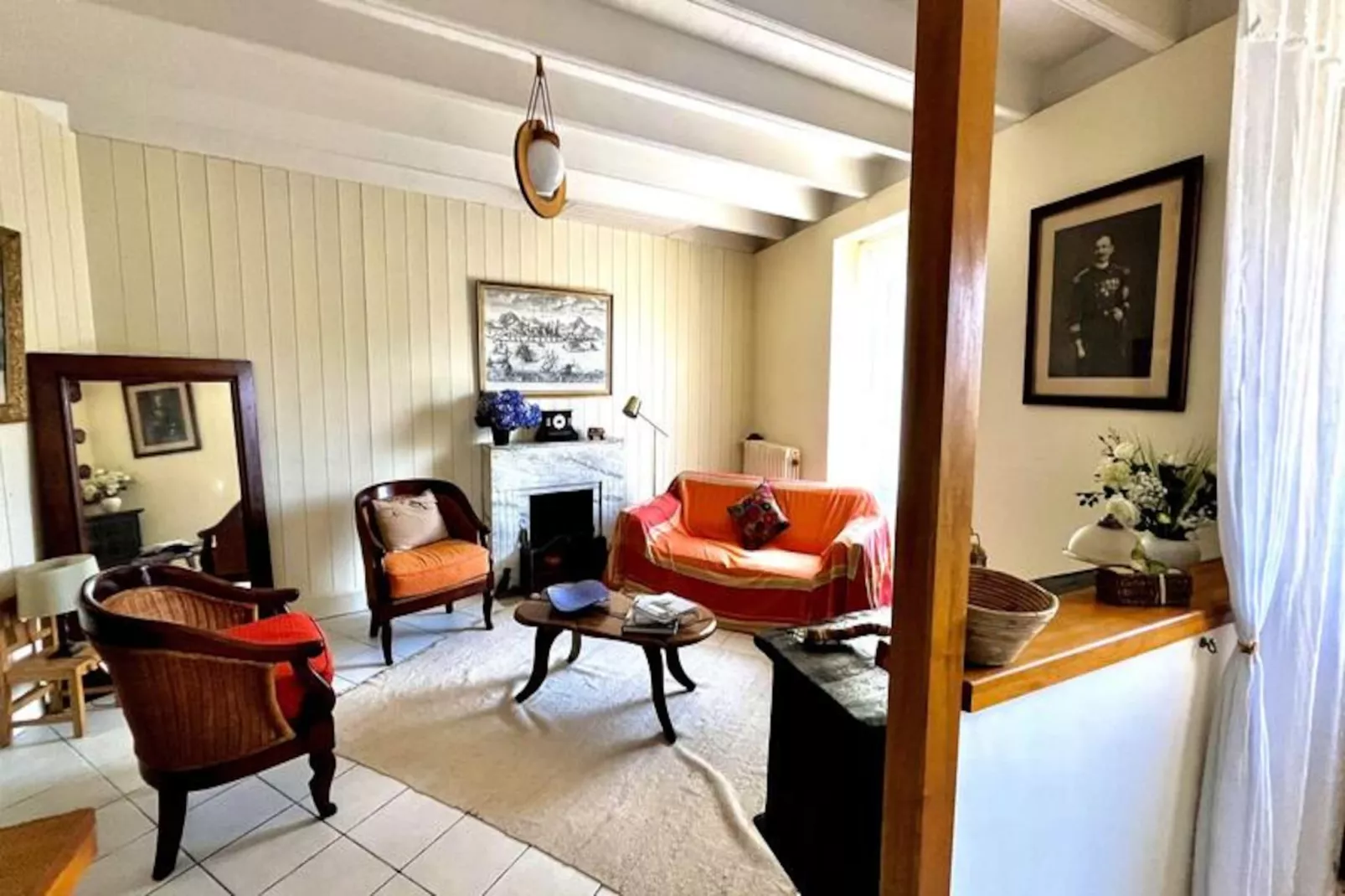 Résidence Rue De La Fontaine-Nicht zugeordnet