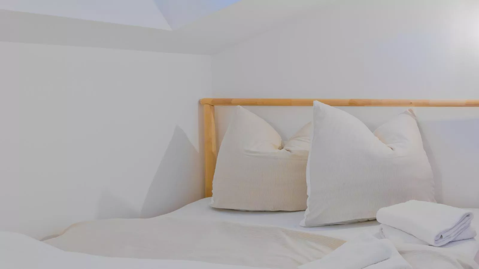Tirolee Marchegg-Bedroom