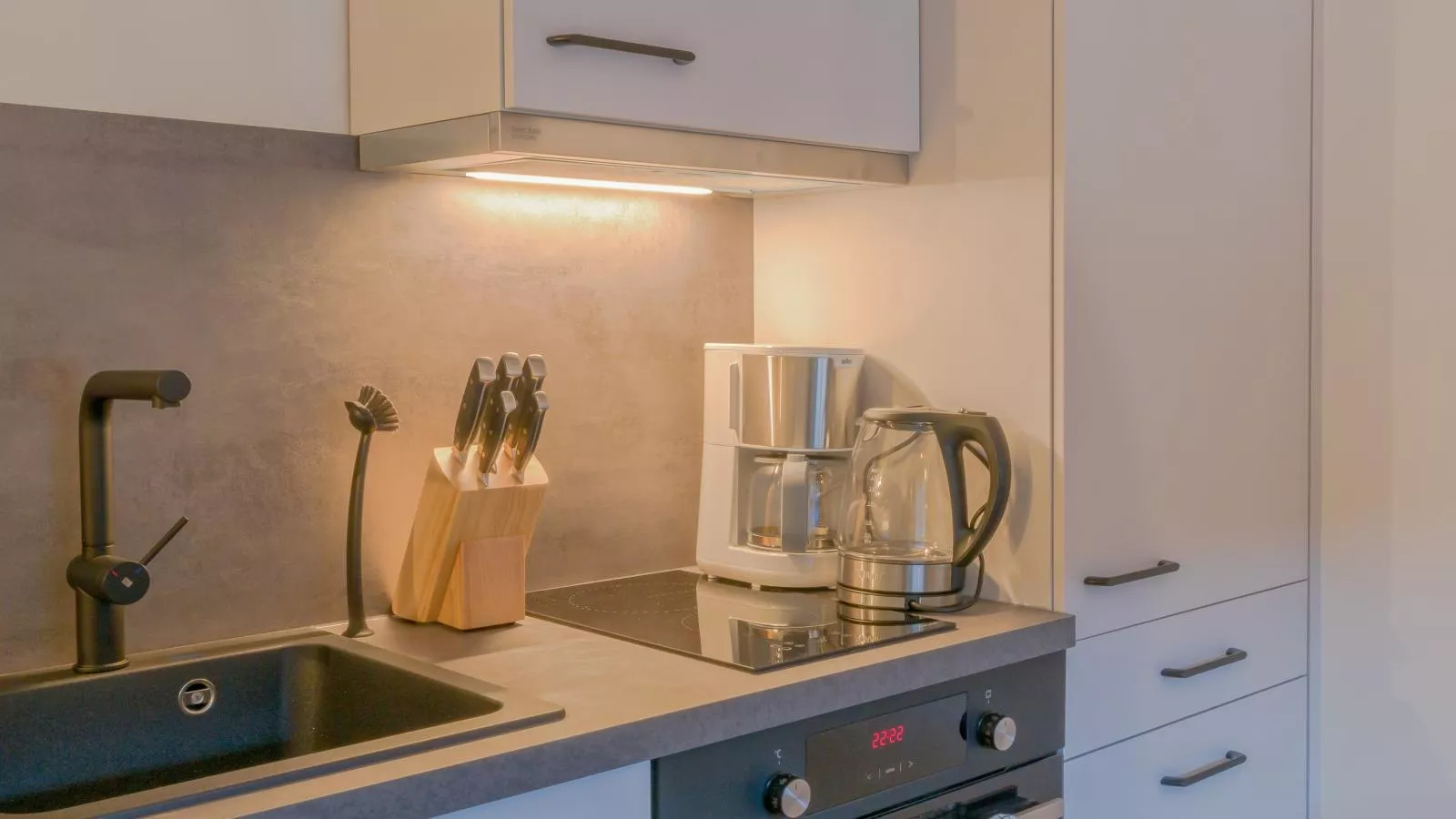 Tirolee Marchegg-Kitchen