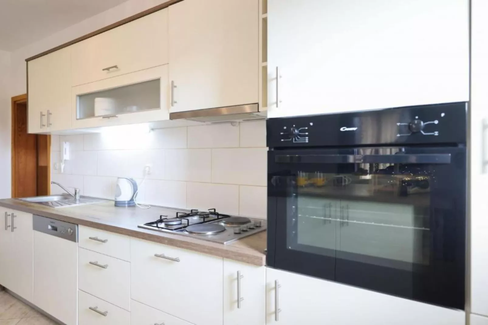 Villa Maja - Three bedroom villa with pool-Küche