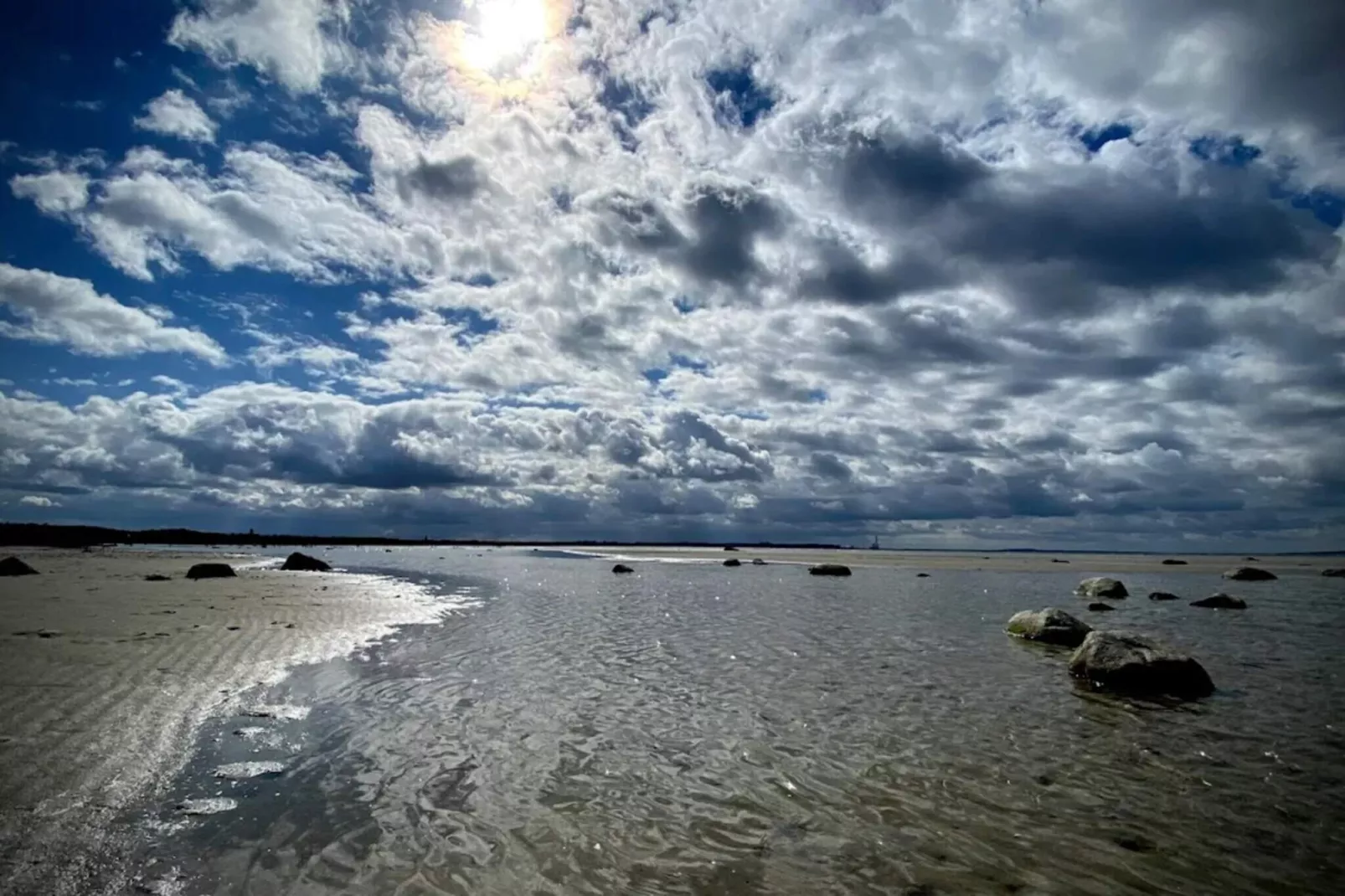 Luxurioser Ruckzug mit Pool -- By Traum Ferienwohnungen-Wasserblick