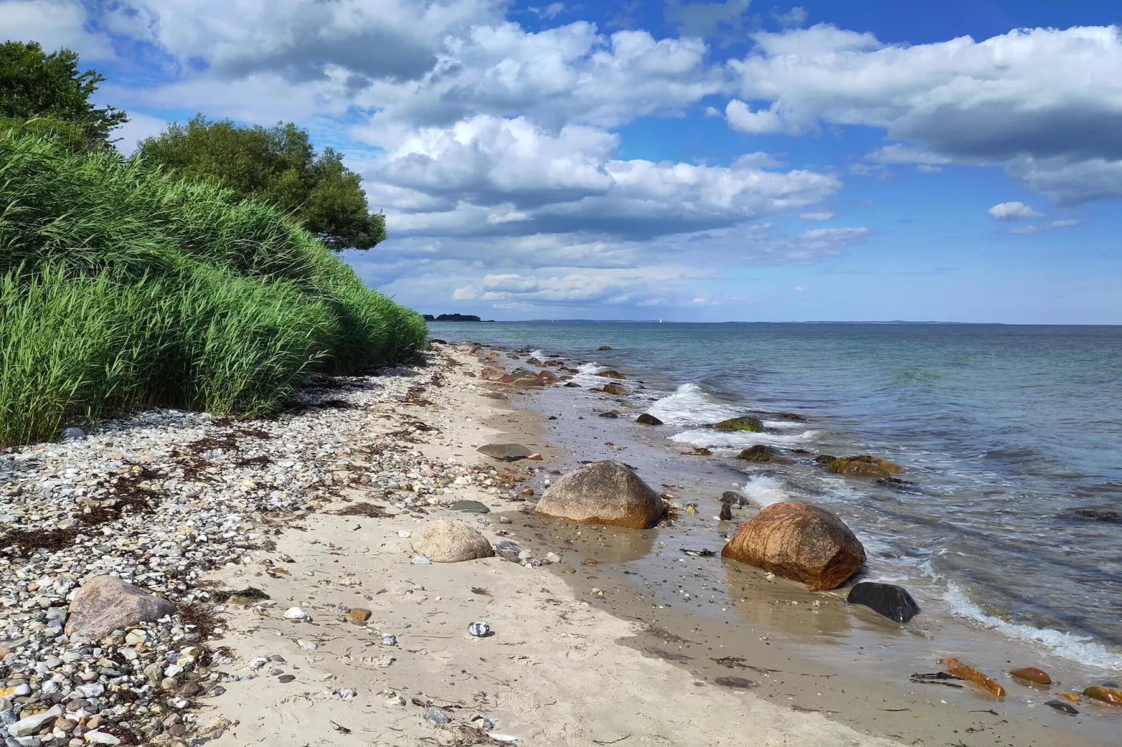 6 Personen Ferienhaus in Odder-By Traum-Wasserblick