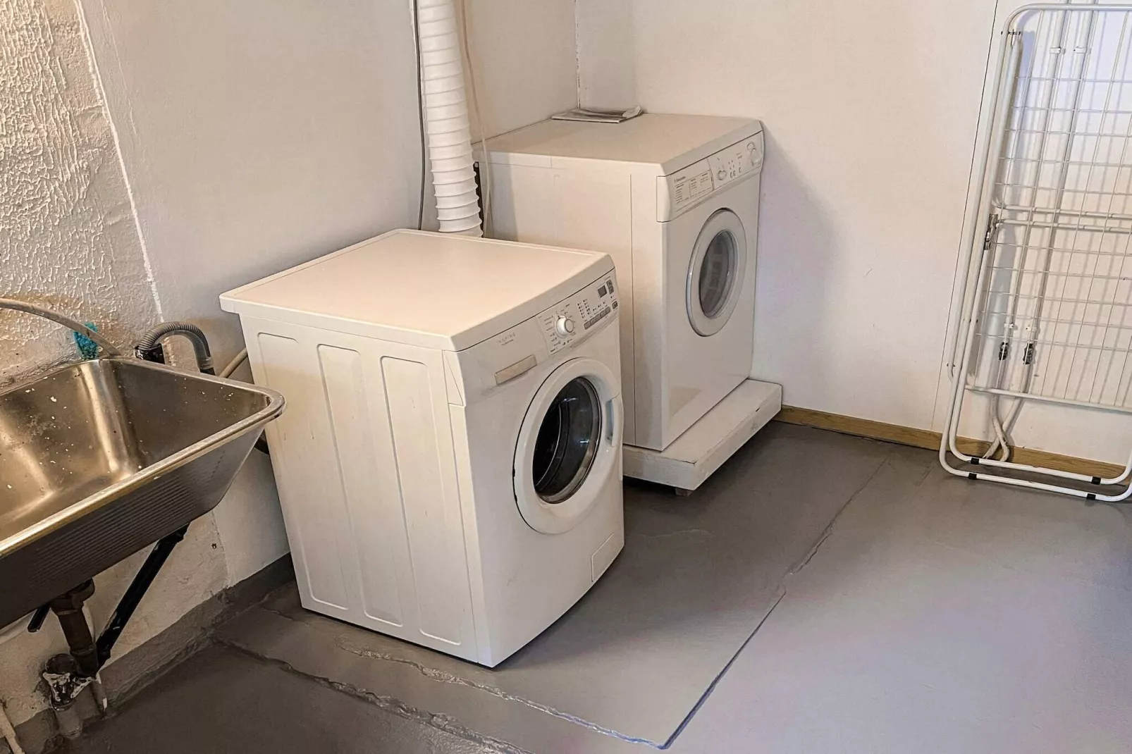 LINDESNES 306 - 65079-Innenbereich