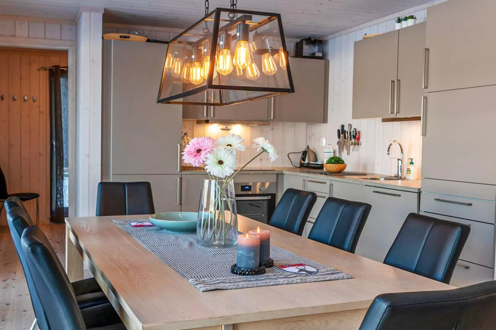 HAFJELL 93230-Intérieur