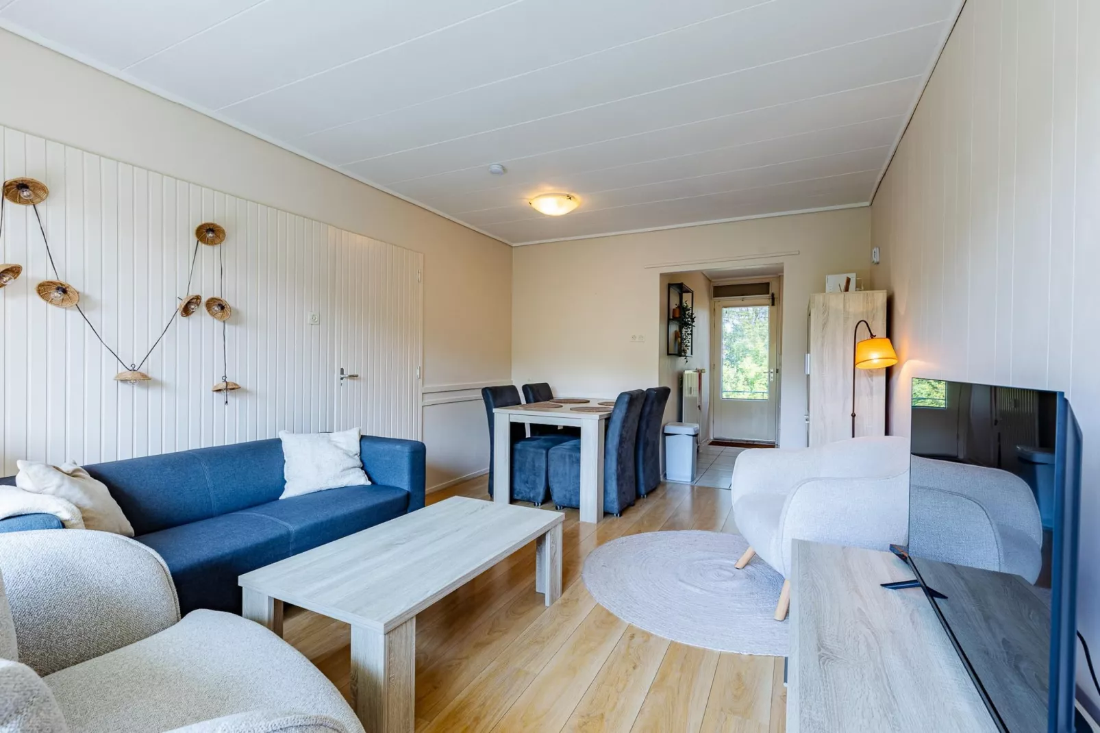 Appartement Burg van Woelderenlaan-Living room