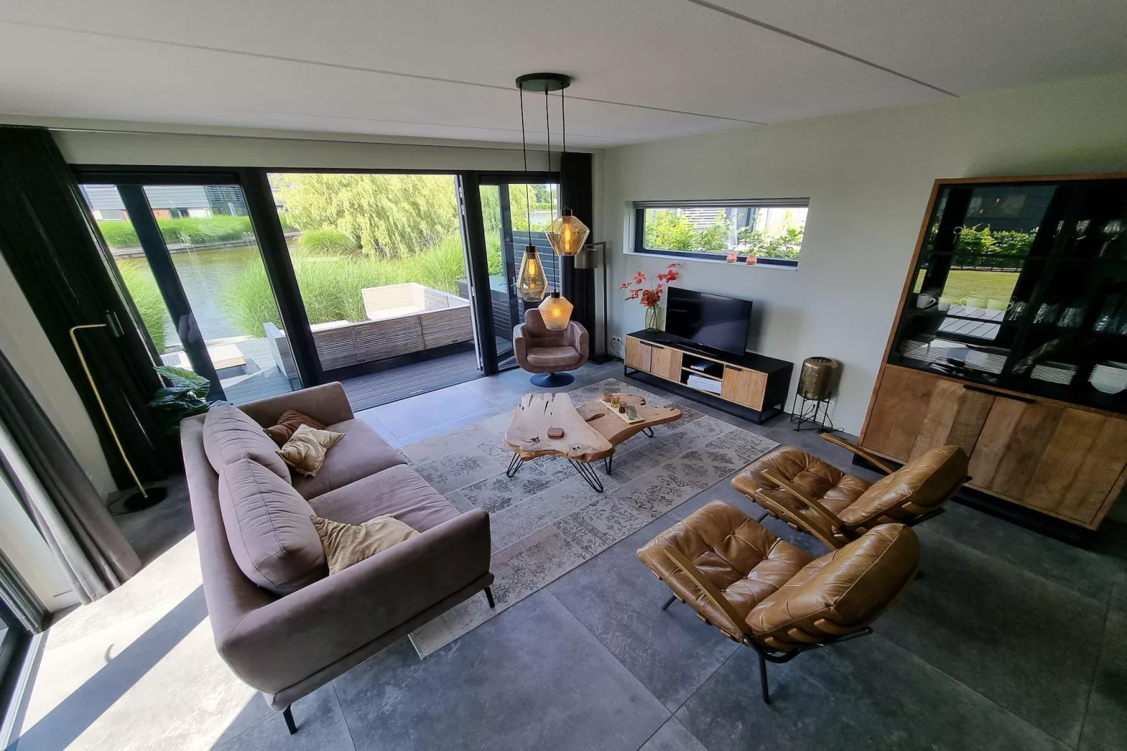 Watervilla San-Salon