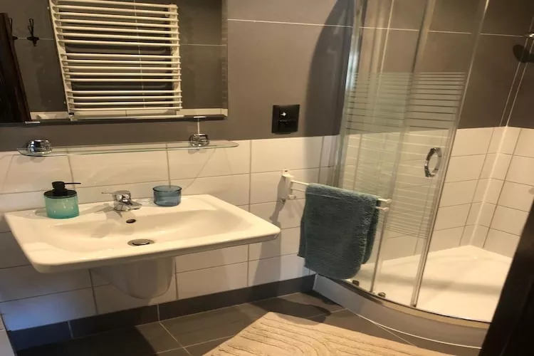 Bungalow Bieszkowice-Salle de bain