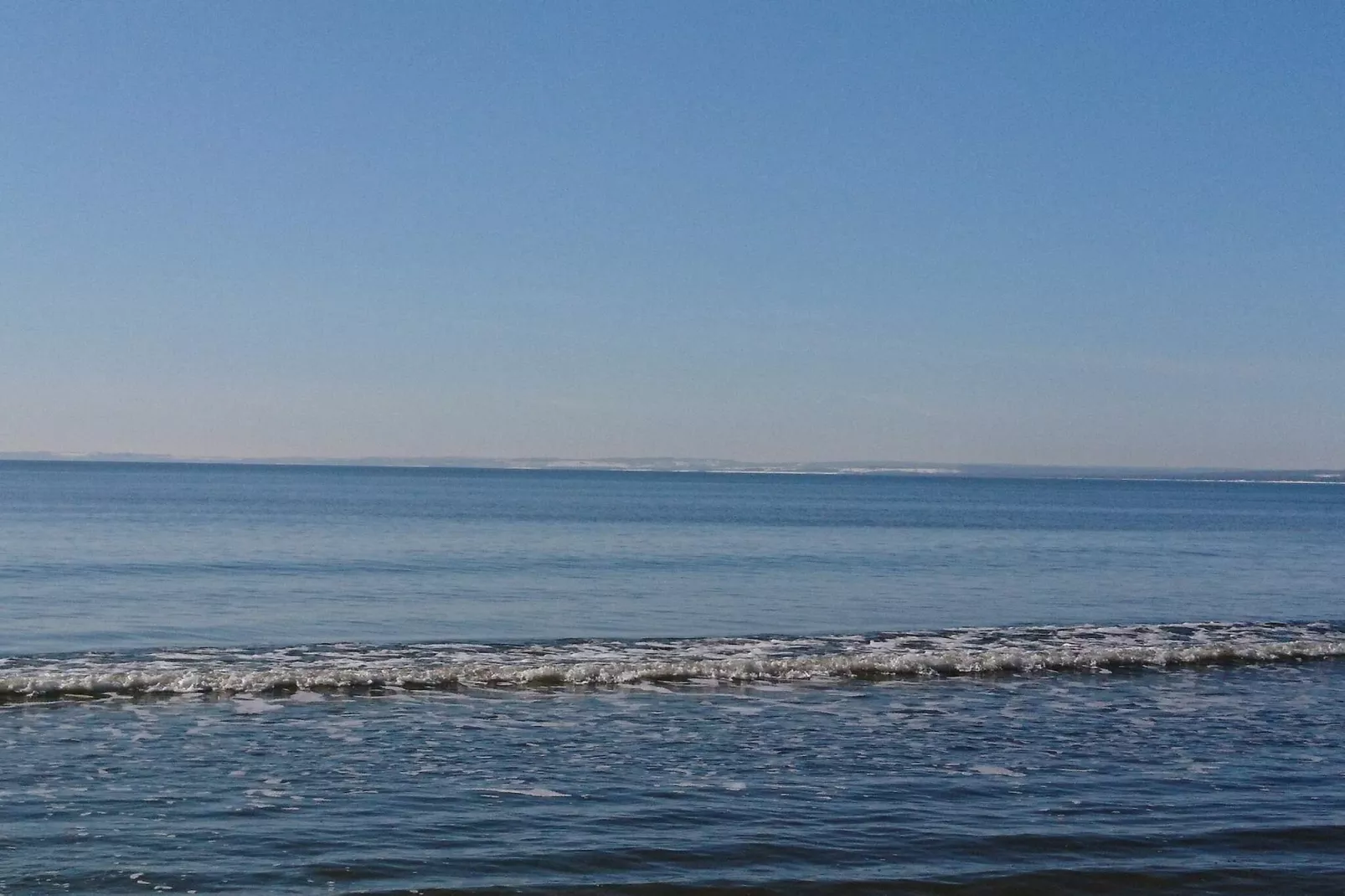 Cozy Cottage near Beach in Ahus-Water view