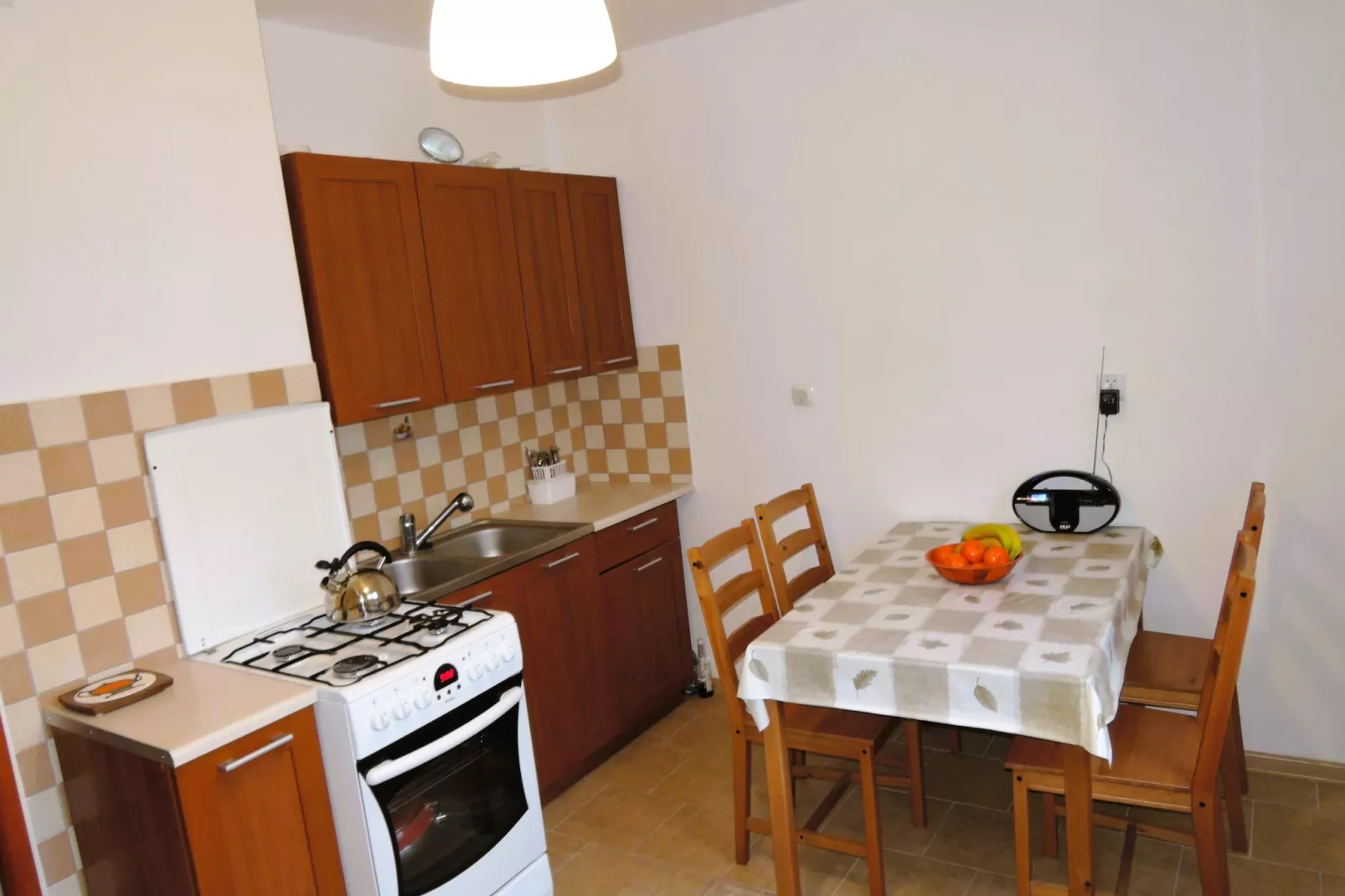Big holiday home in Kolczewo for 6 persons-Cuisine