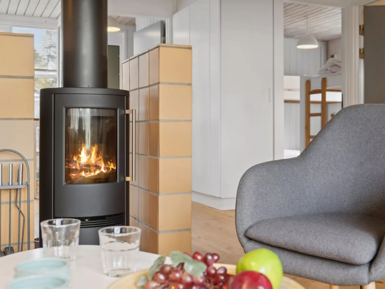 "Julkil" - 250m from the sea-Drinnen