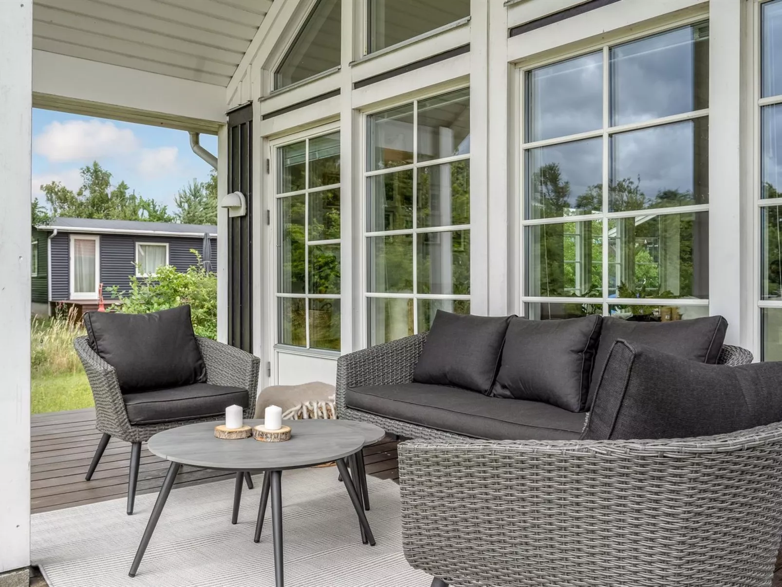 "Bernadete" - 50m to the fjord-Outside