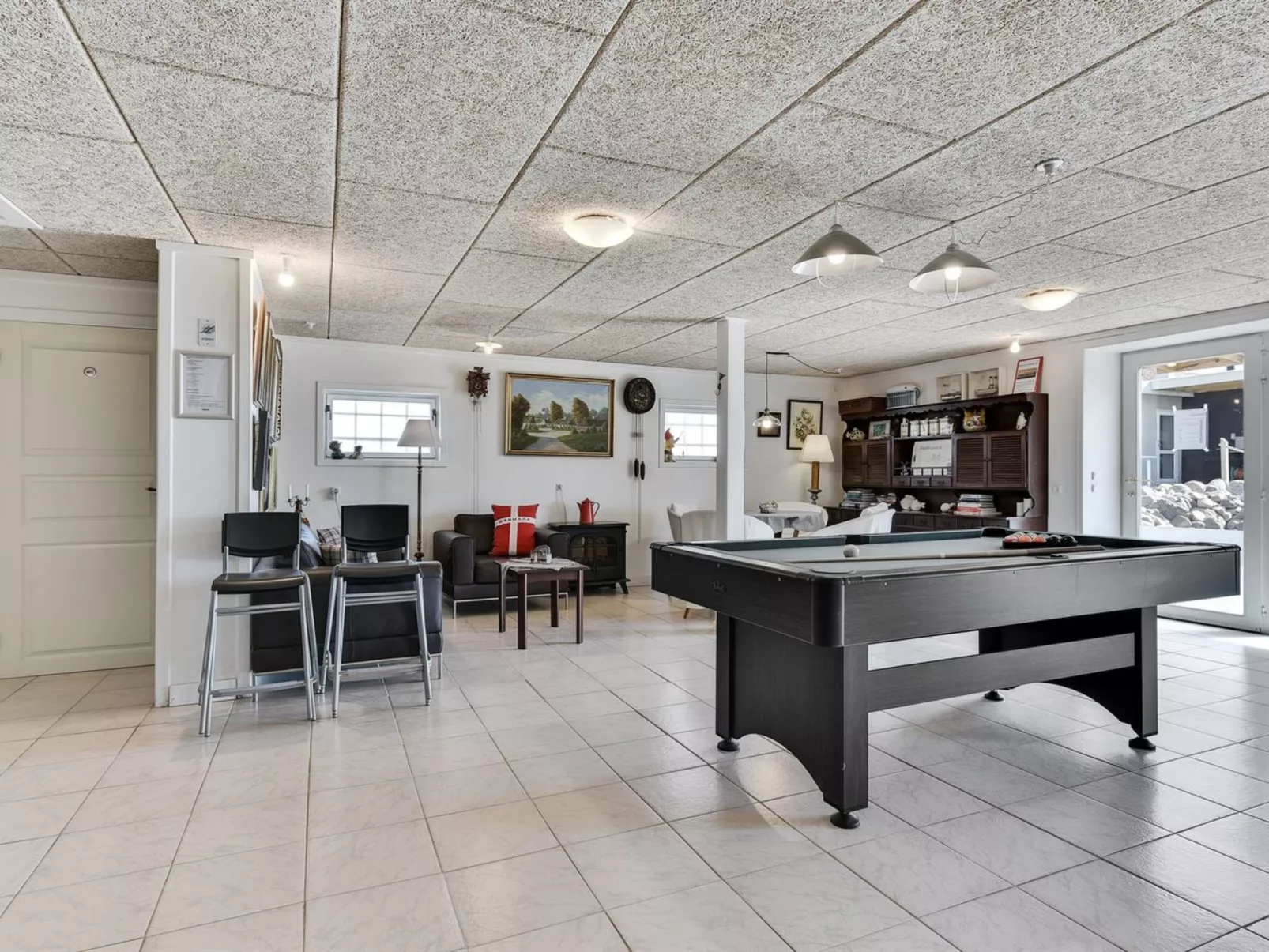 "Haralde" - 2.5km from the sea-Dedans