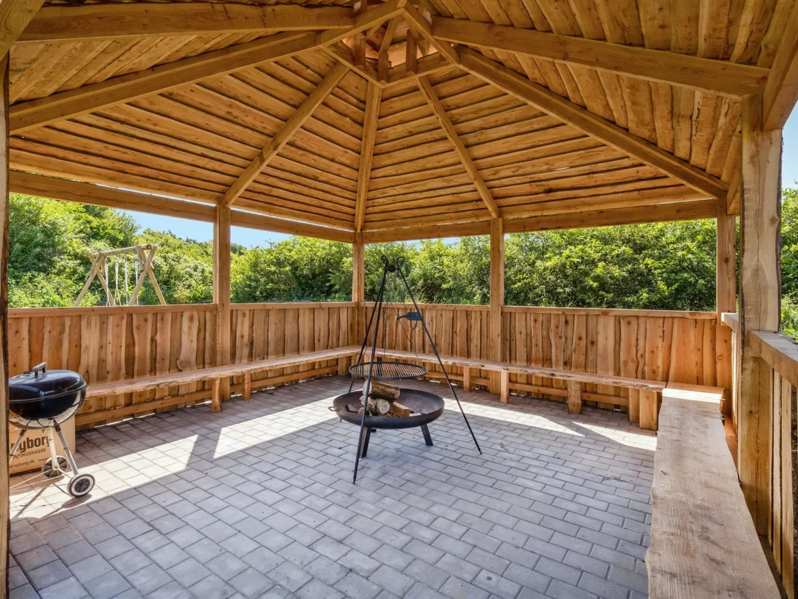 "Ailke" - 2km to the fjord-Outside